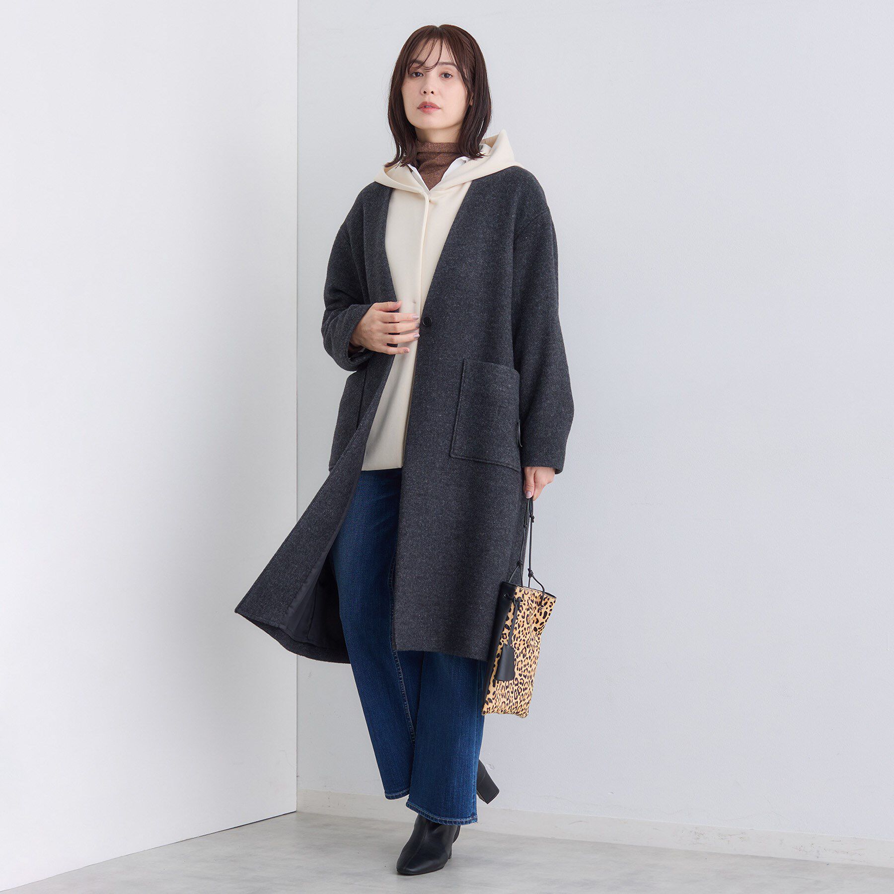 INDIVI「【軽羽織り】フーディーライトコート」|ブルゾン・スタジャン|