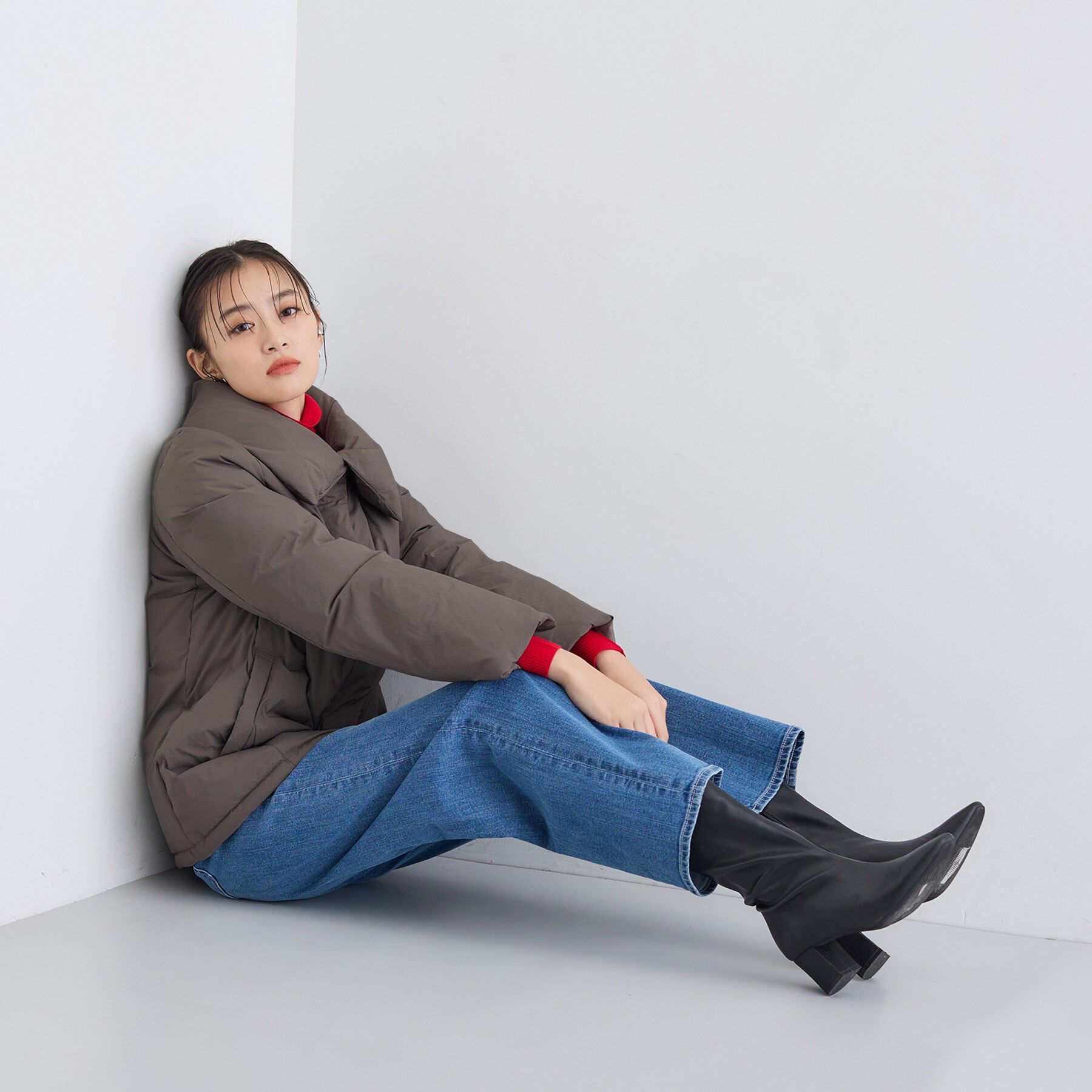 INDIVI「【撥水／洗える／デザイン衿】ステッチレス ショートダウンコート」|ダウン|