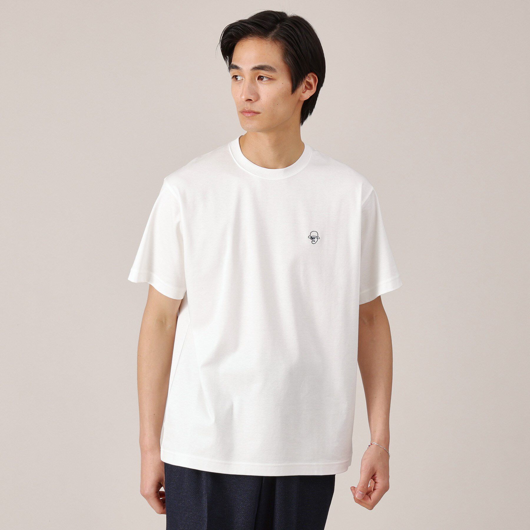 TAKEO KIKUCHI「ワンポイント カラー刺繍 Tシャツ」|Tシャツ・カットソー|