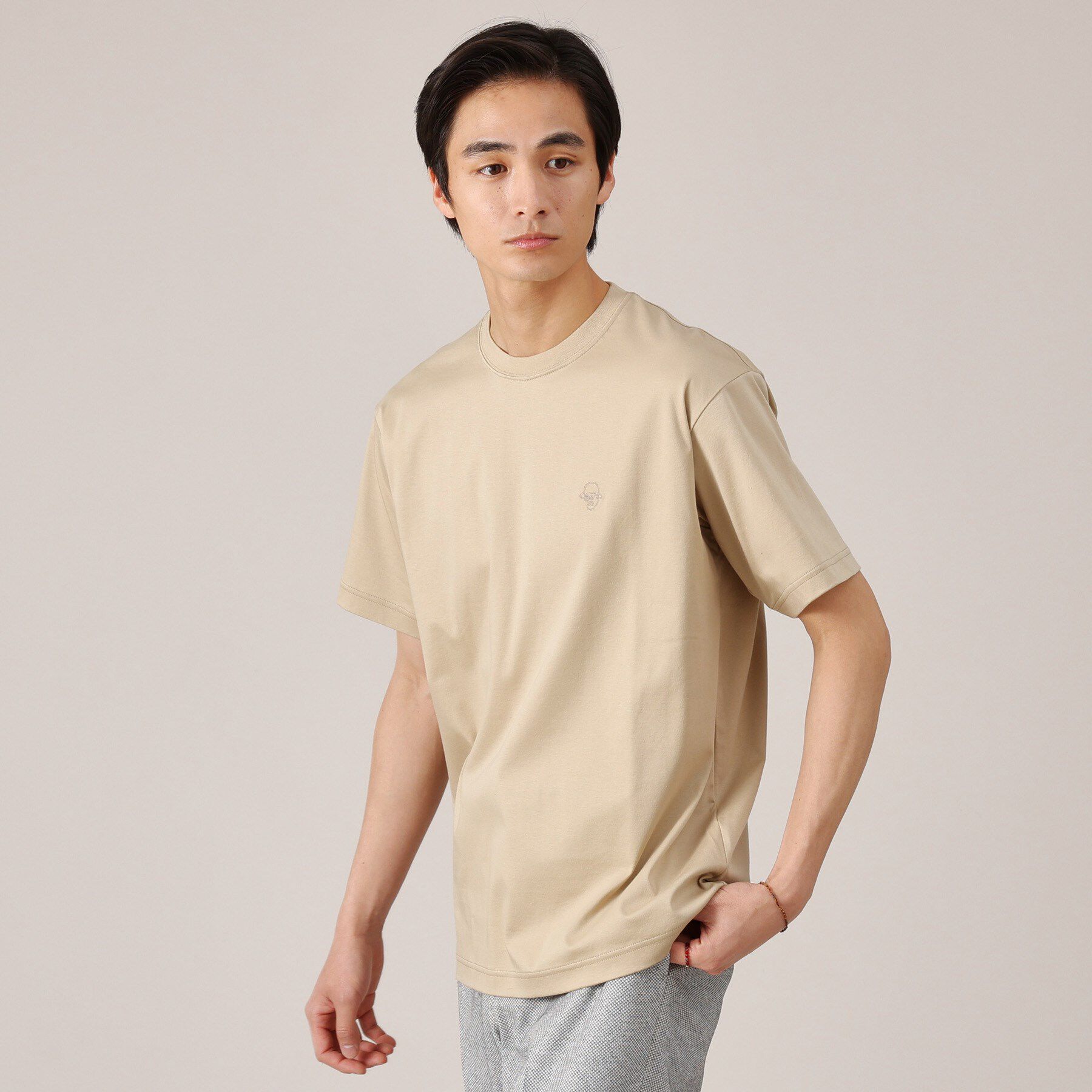 TAKEO KIKUCHI「ワンポイント カラー刺繍 Tシャツ」|Tシャツ・カットソー|ピンクベージュ(05