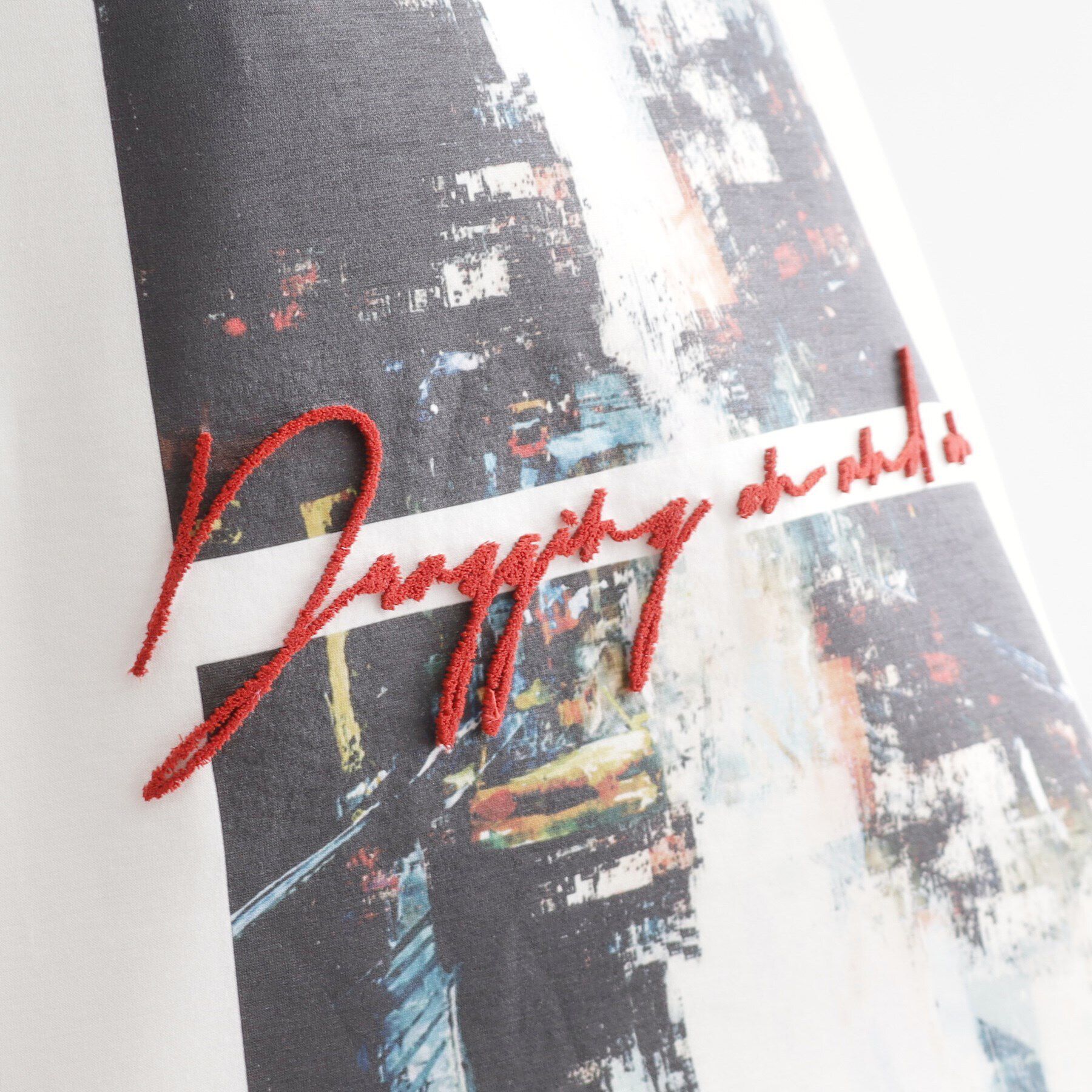 tk.TAKEO KIKUCHI「アーバングラフィックブラシ刺繍Tシャツ」|Tシャツ・カットソー|