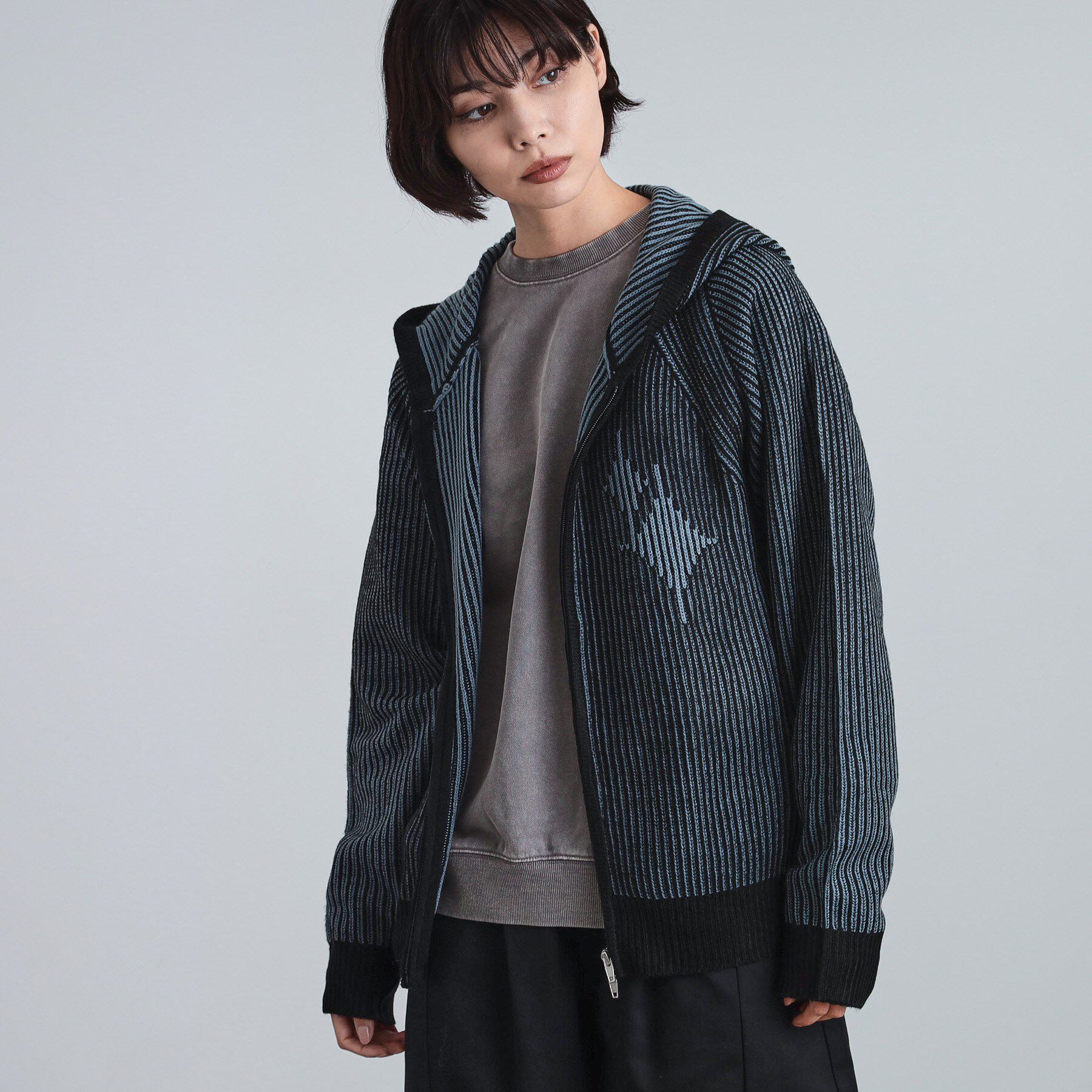 tk.TAKEO KIKUCHI「プレーティングブライトモチーフジップパーカー」|ニット・セーター|