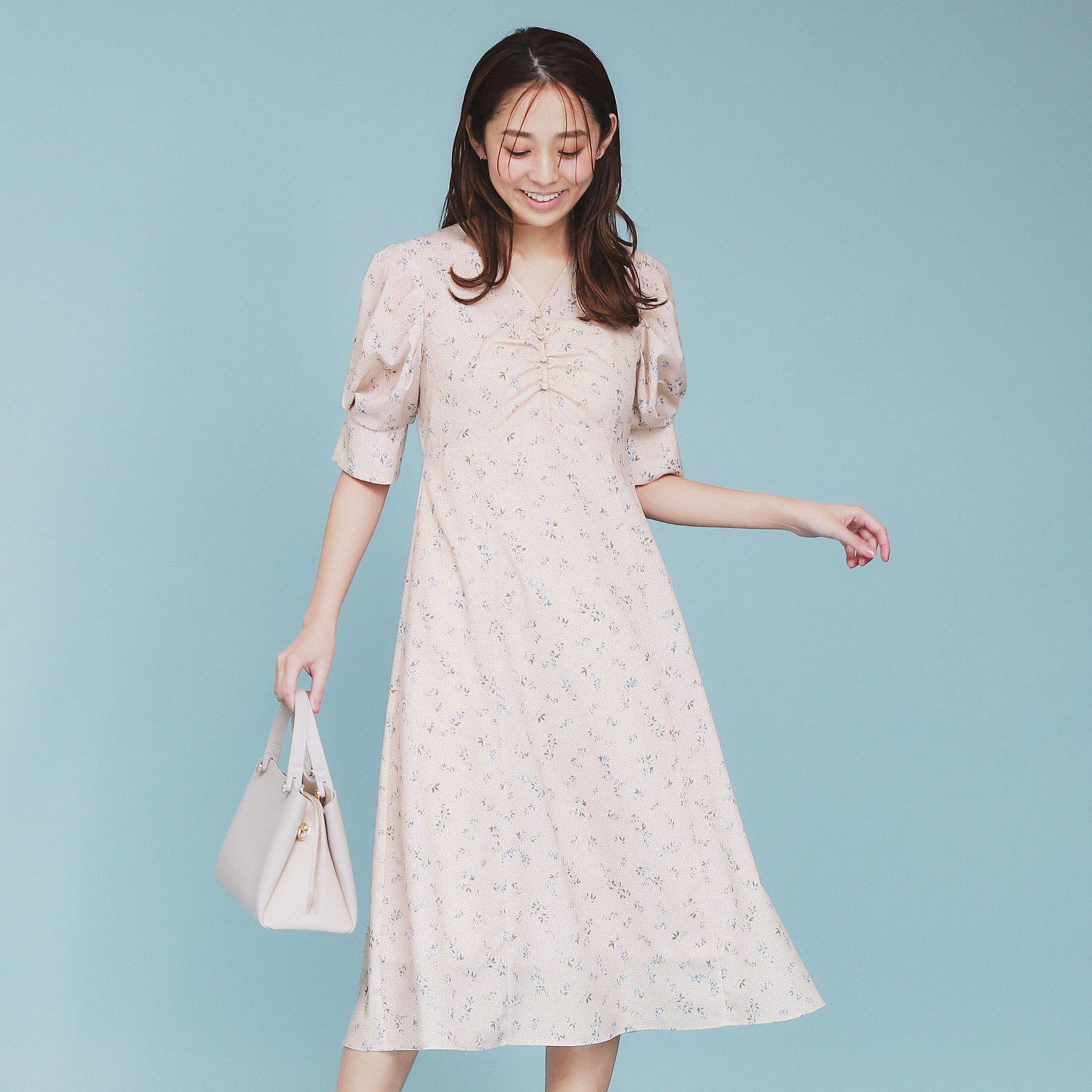 index「フラワーVネックフレアワンピース【洗濯機洗い可/イージーアイロン】」|ワンピース|ピンクベージュ(15