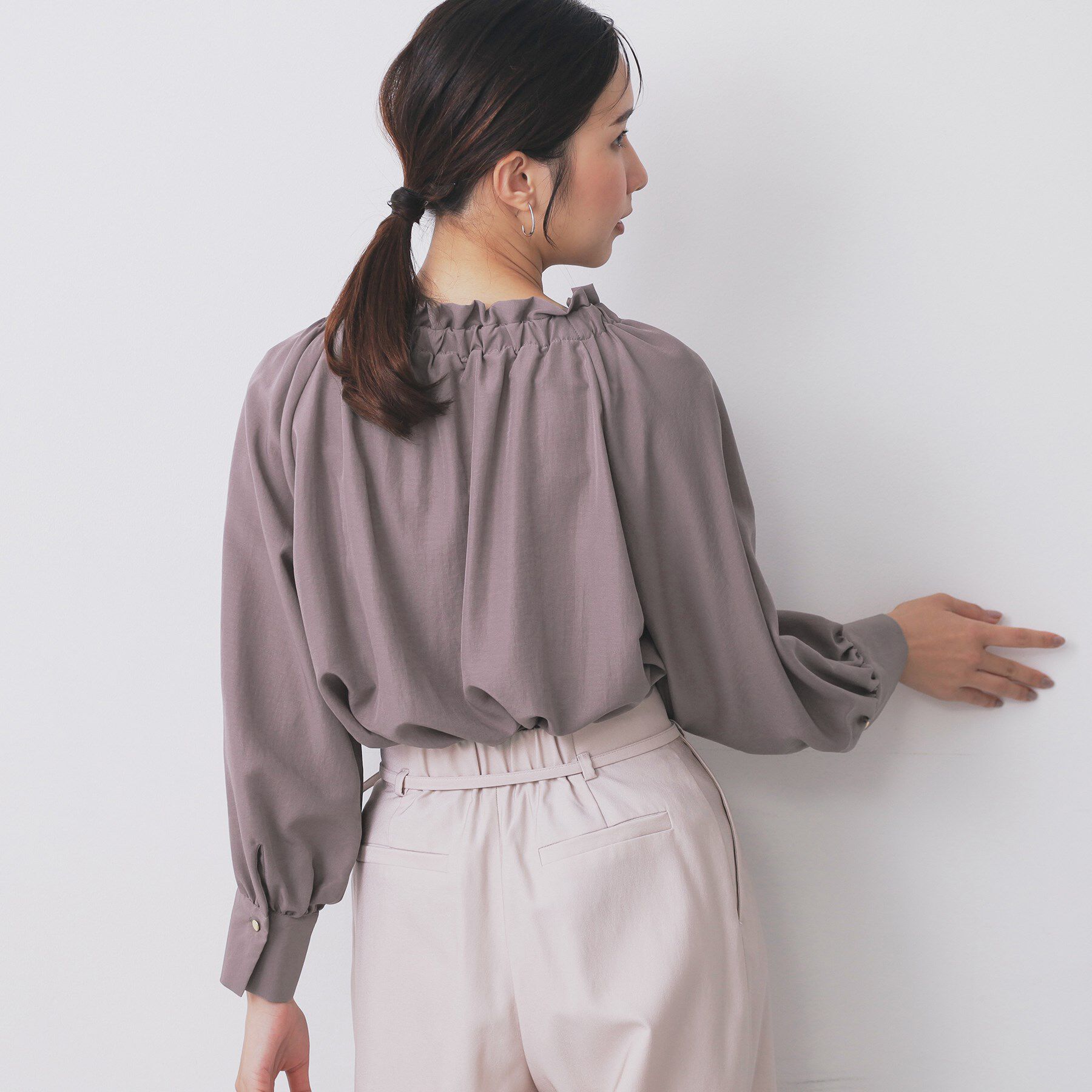 index「ボウタイフリルギャザーブラウス【洗濯機OK】」|シャツ・ブラウス|
