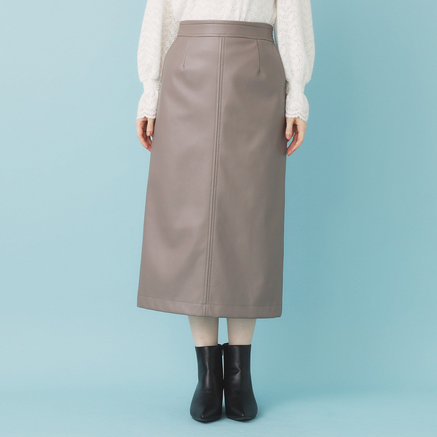 index「レザー調ストレッチAラインロングスカート【洗える】」|スカート|