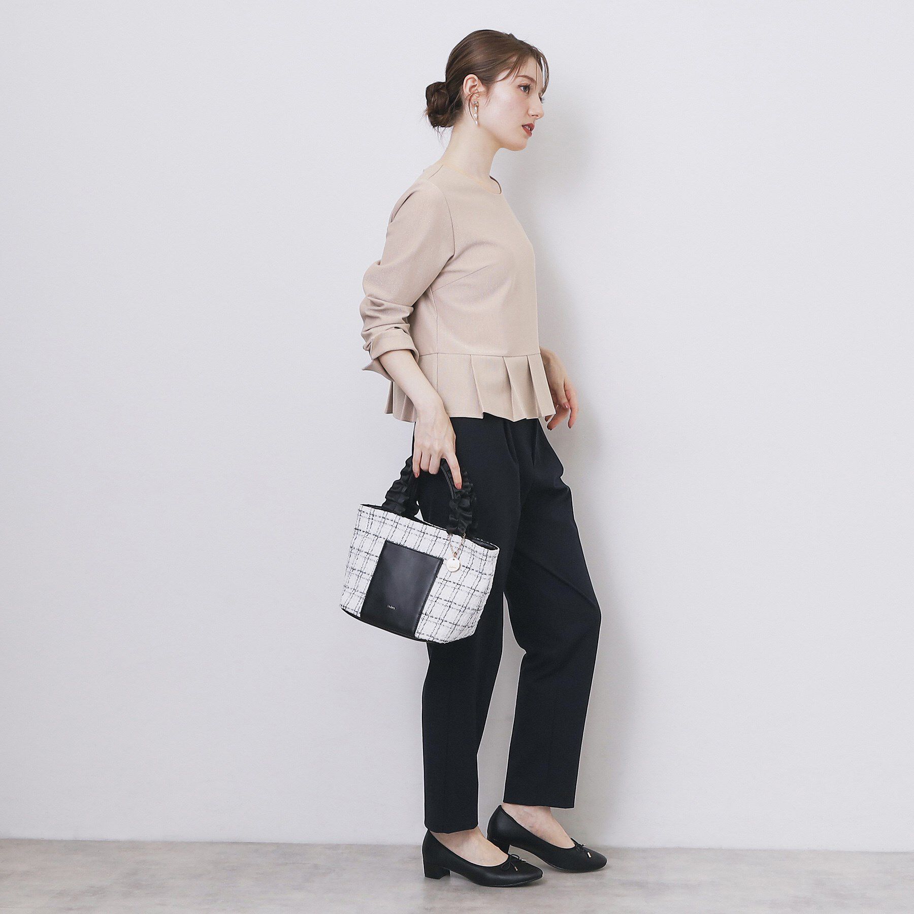 index「ストレッチペプラムラメトップス【洗濯機OK/防シワ/抗ピル】《S～3L》」|Tシャツ・カットソー|