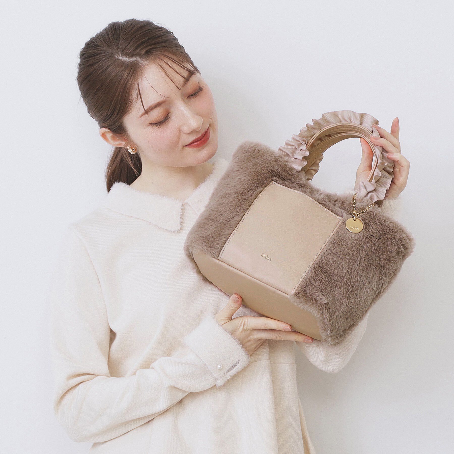 index「フリルハンドル フェイクファーミドルトートバッグ」|トートバッグ|