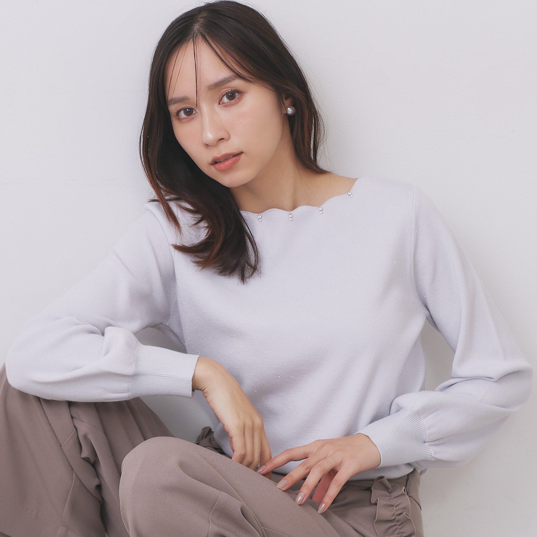 index「ラメスカラップビジューデザインニット【洗濯機OK】《6col/S～LL》」|ニット・セーター|サックスブルー(89