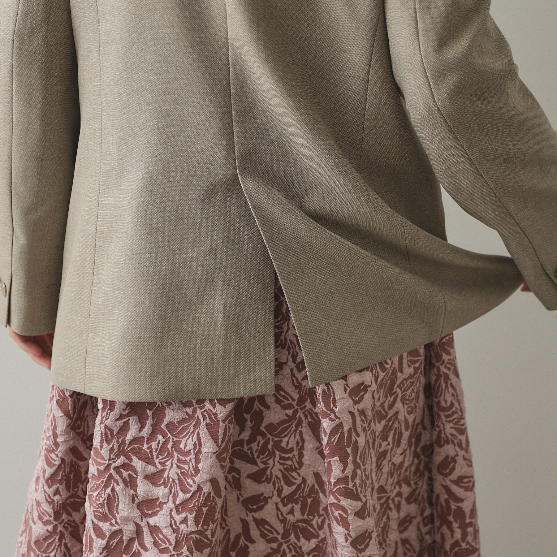 OPAQUE.CLIP「金ボタンダブルテーラードジャケット【洗える/ストレッチ/抗ピル】」|テーラードジャケット|