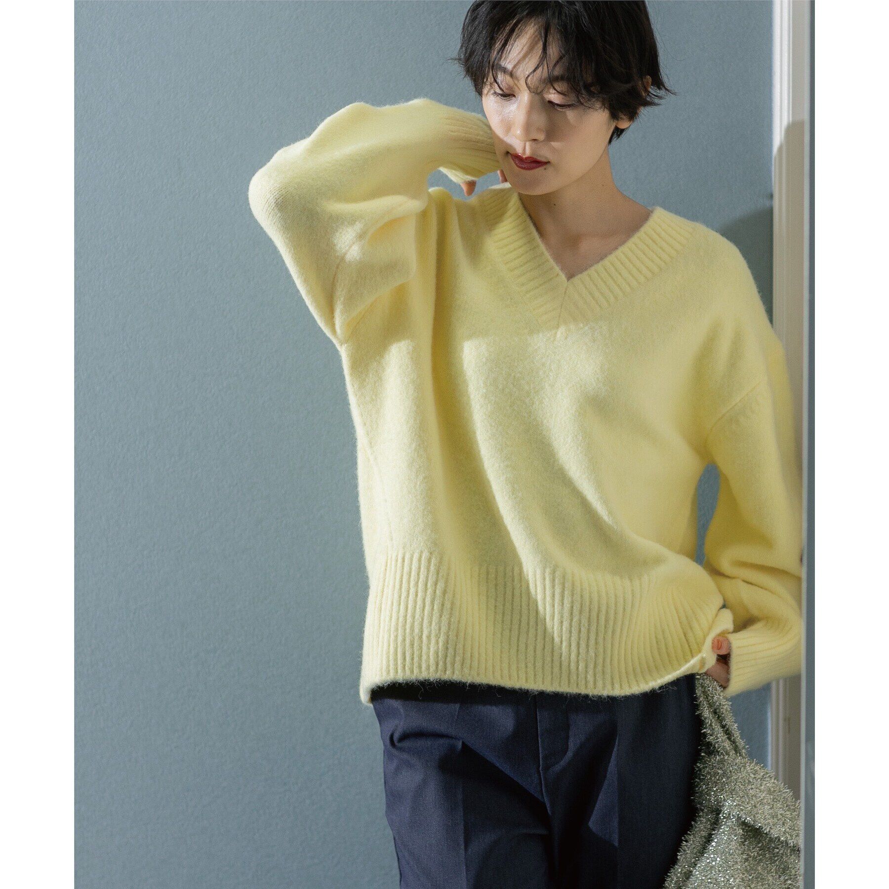 OPAQUE.CLIP「《7color》ふわふわVネックニット【洗濯機洗い可】」|ニット・セーター|ライトイエロー(83