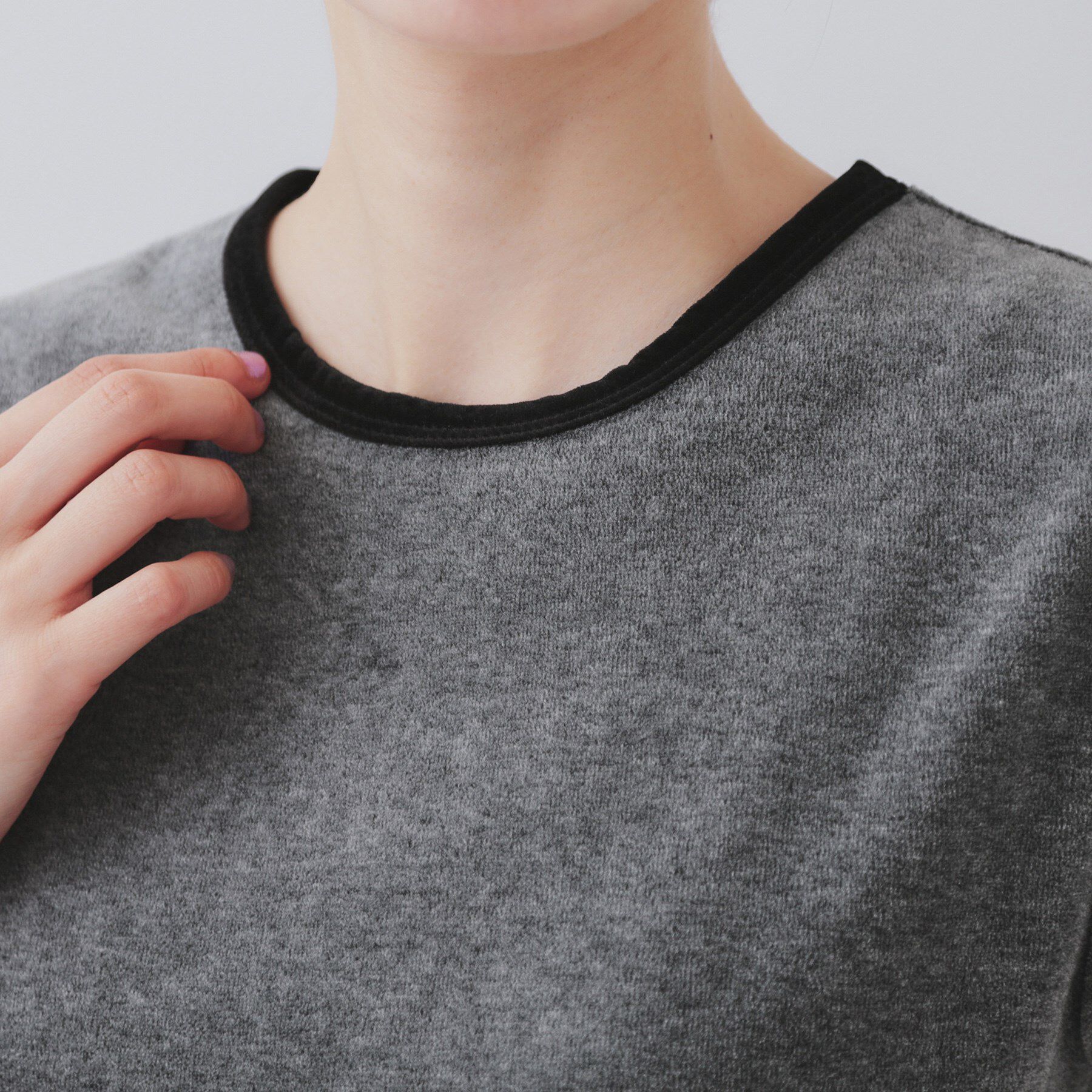 OPAQUE.CLIP「ベロアTシャツ【洗濯機洗い可】」|Tシャツ・カットソー|