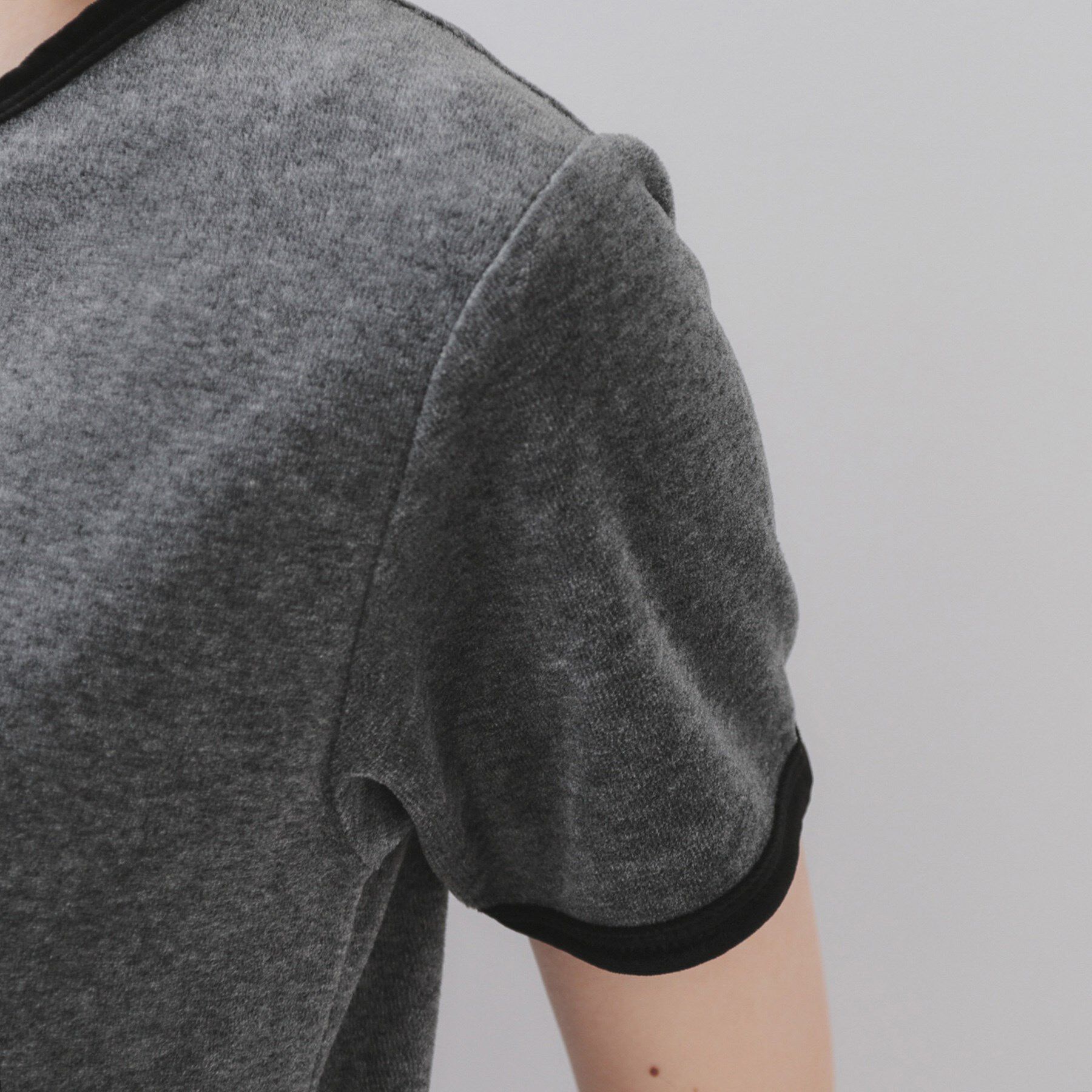 OPAQUE.CLIP「ベロアTシャツ【洗濯機洗い可】」|Tシャツ・カットソー|