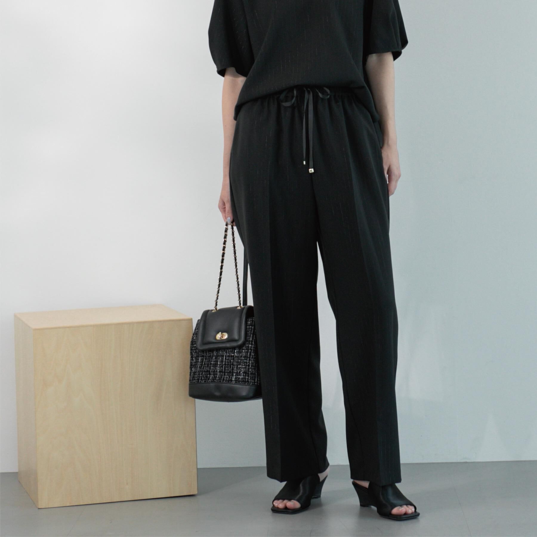 OPAQUE.CLIP「ラメストライプイージーワイドパンツ/セットアップ可【洗濯機洗い可/防シワ/吸水速乾】」|その他|ブラック(319)