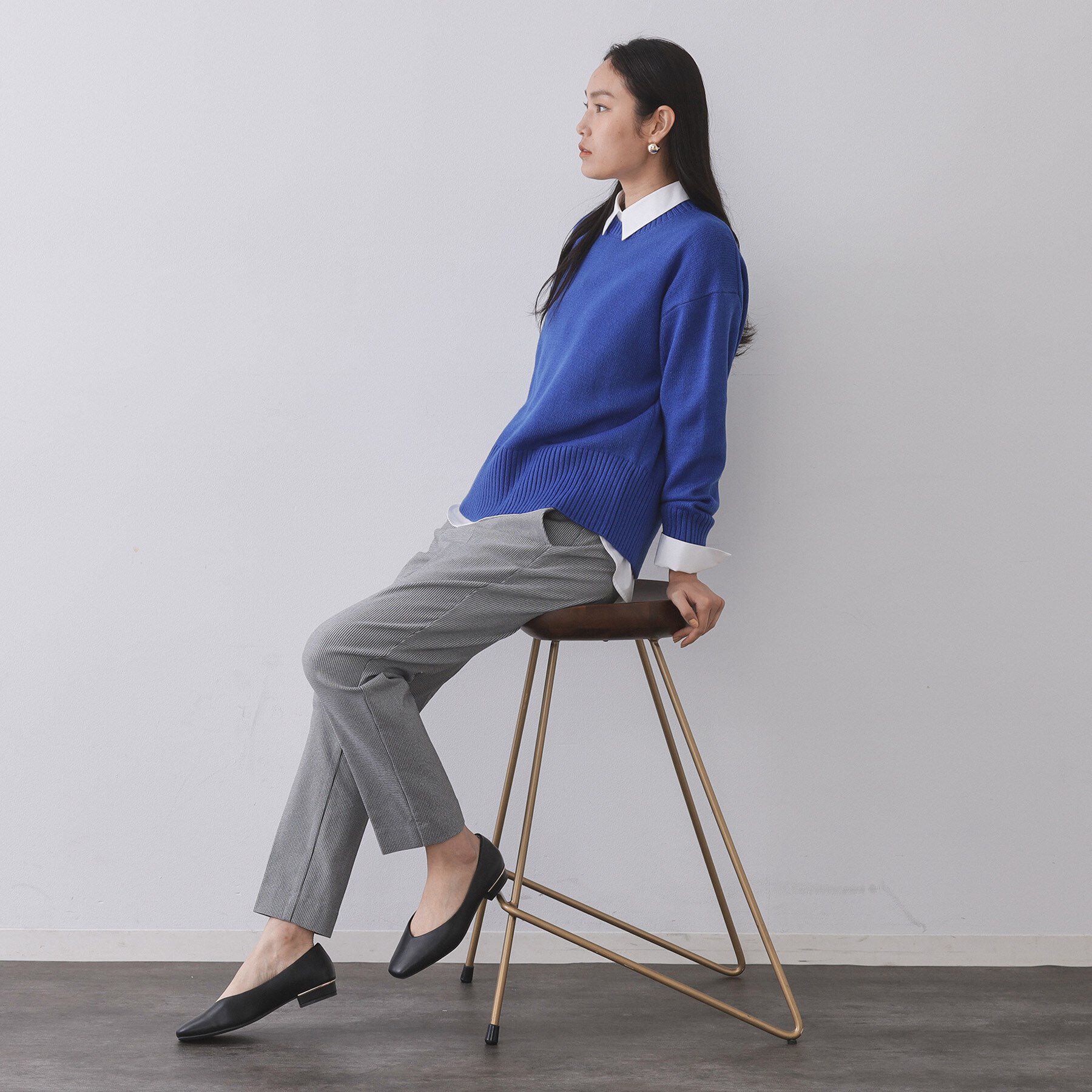 OPAQUE.CLIP「【抗菌防臭加工/生活防水】メタルパーツVフラットパンプス」|パンプス|