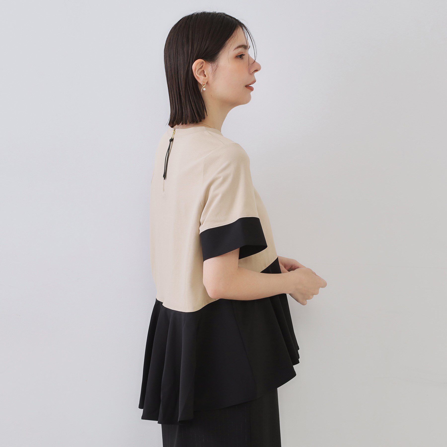 OPAQUE.CLIP「配色フハクドッキングペプラムトップス【洗濯機洗い可/抗ピル】」|Tシャツ・カットソー|