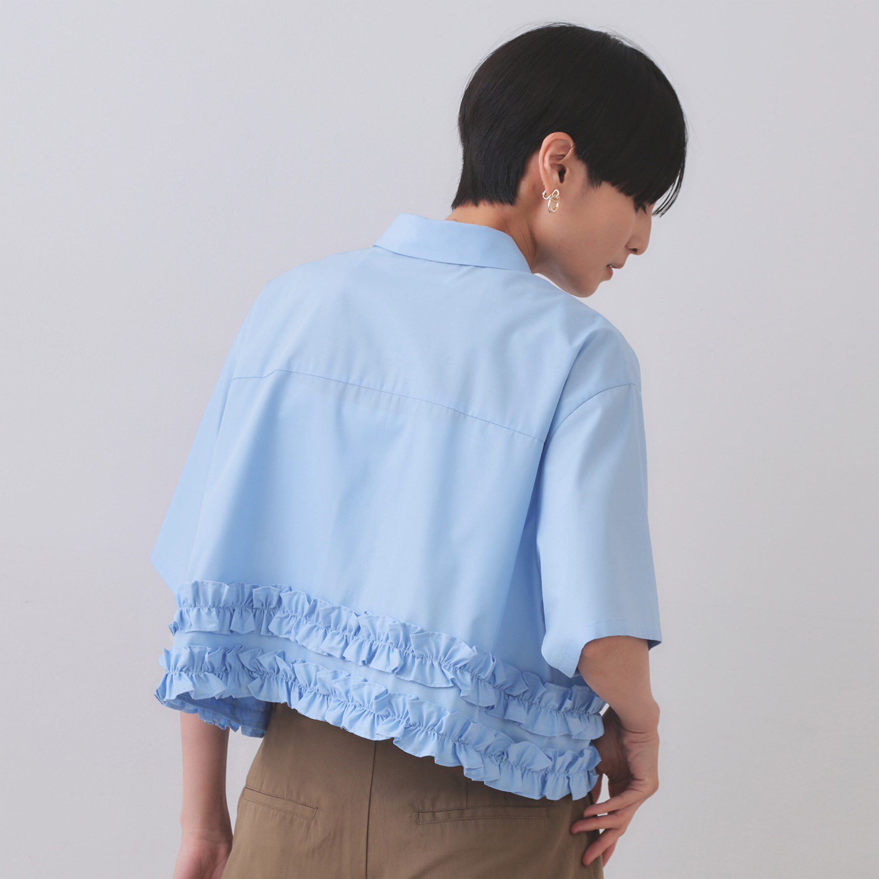 OPAQUE.CLIP「裾フリルシャツ【洗濯機洗い可】」|シャツ・ブラウス|