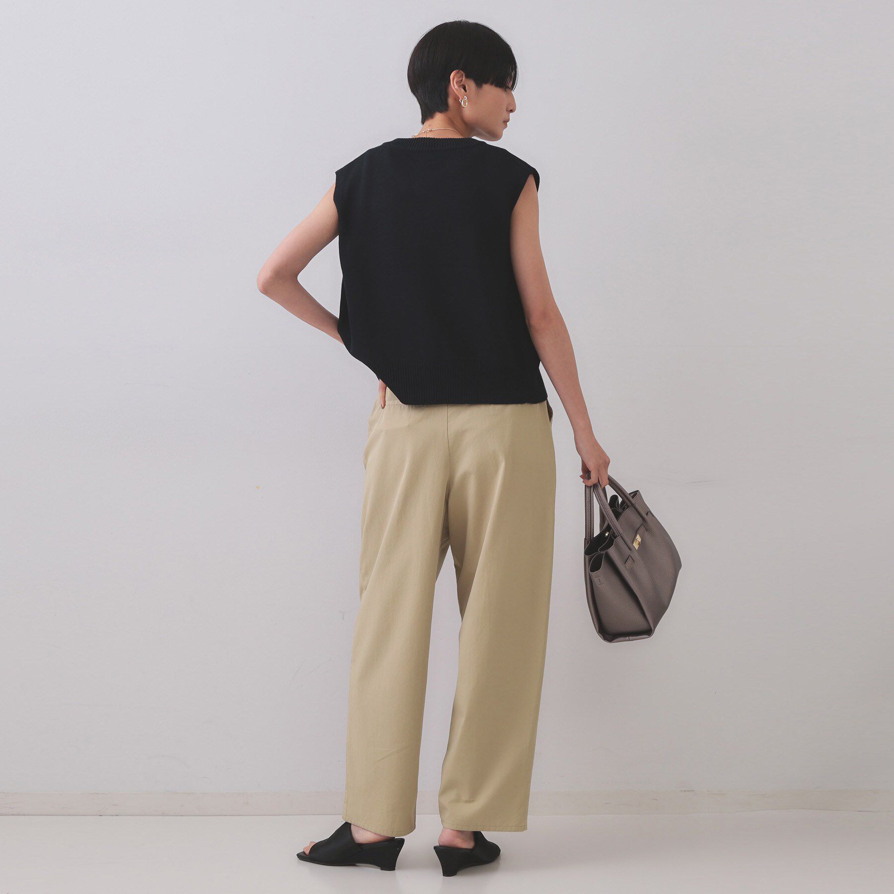 OPAQUE.CLIP「カーブタックパンツ【洗濯機洗い可】」|その他|