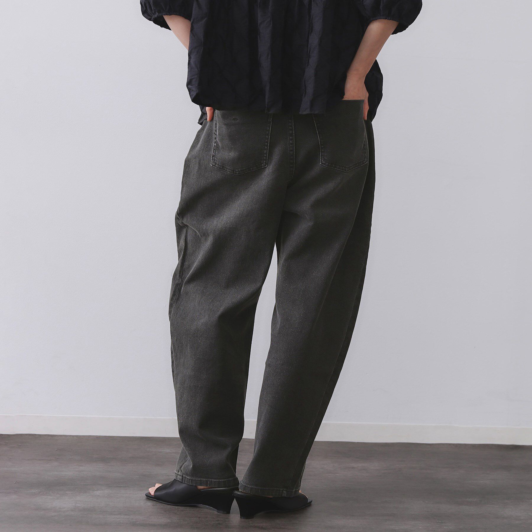 OPAQUE.CLIP「ストレッチバレルレッグデニム【洗濯機洗い可】」|デニム|