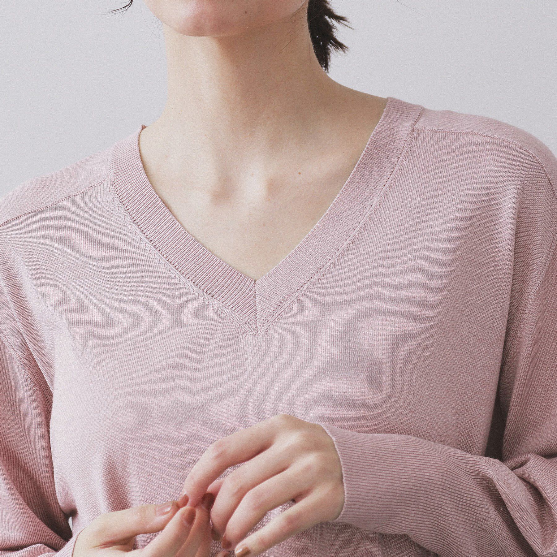 OPAQUE.CLIP「リラクシーVネックニット【洗濯機洗OK】《6col》」|ニット・セーター|