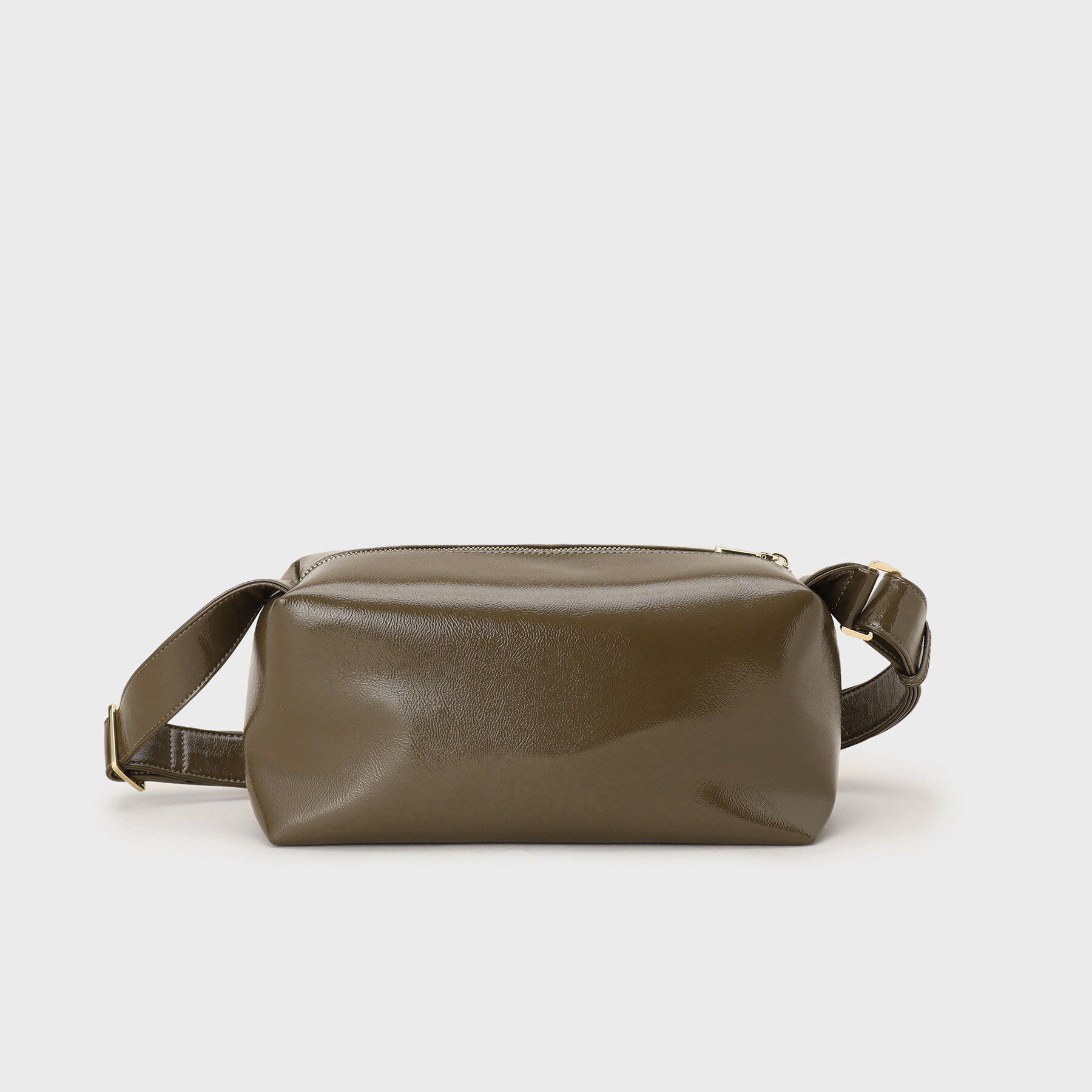 OPAQUE.CLIP「【2WAY】エナメルワイドスクエアボストンバッグ」|ショルダー・メッセンジャー|