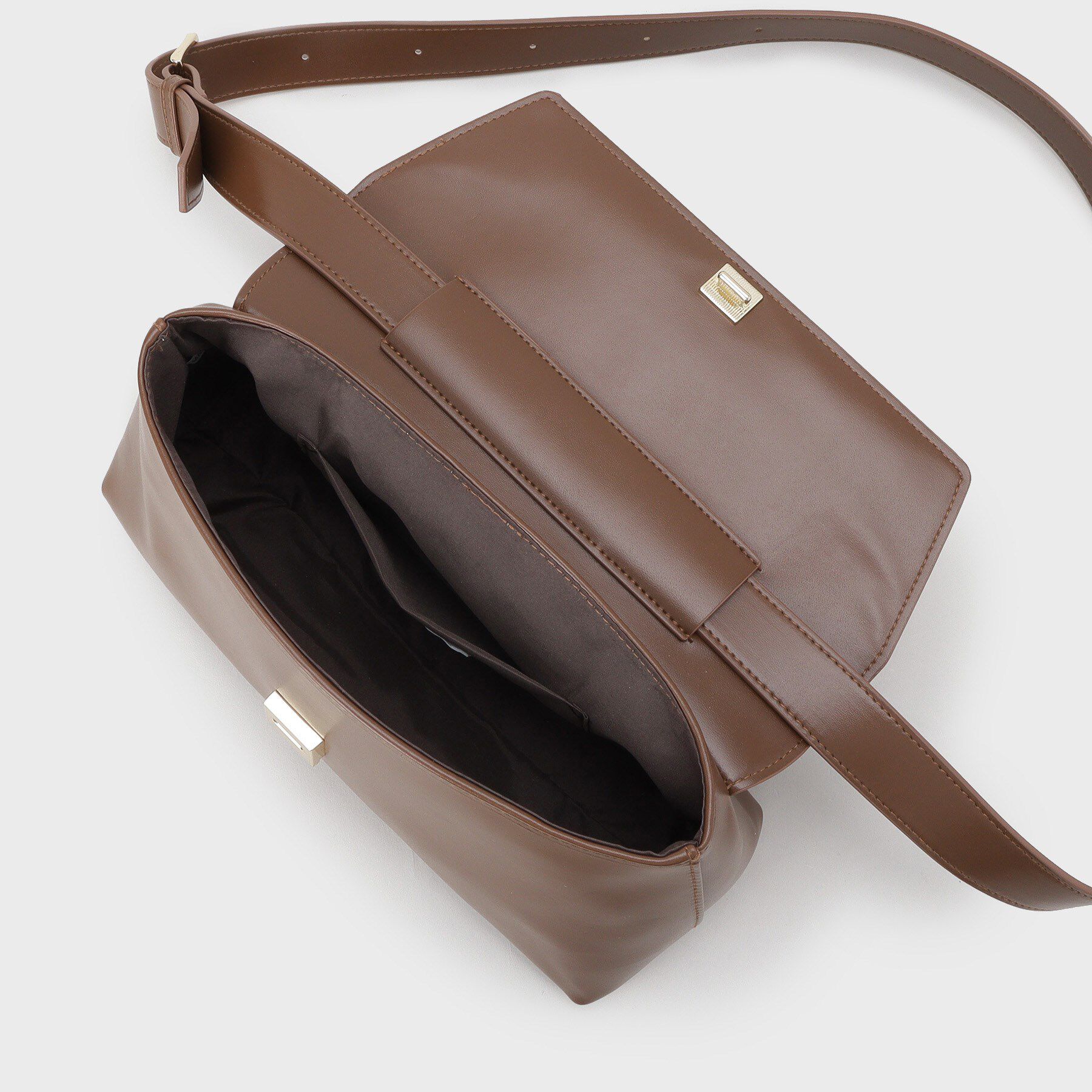 OPAQUE.CLIP「【3WAY】スムース合皮ワイドボディバッグ」|その他|