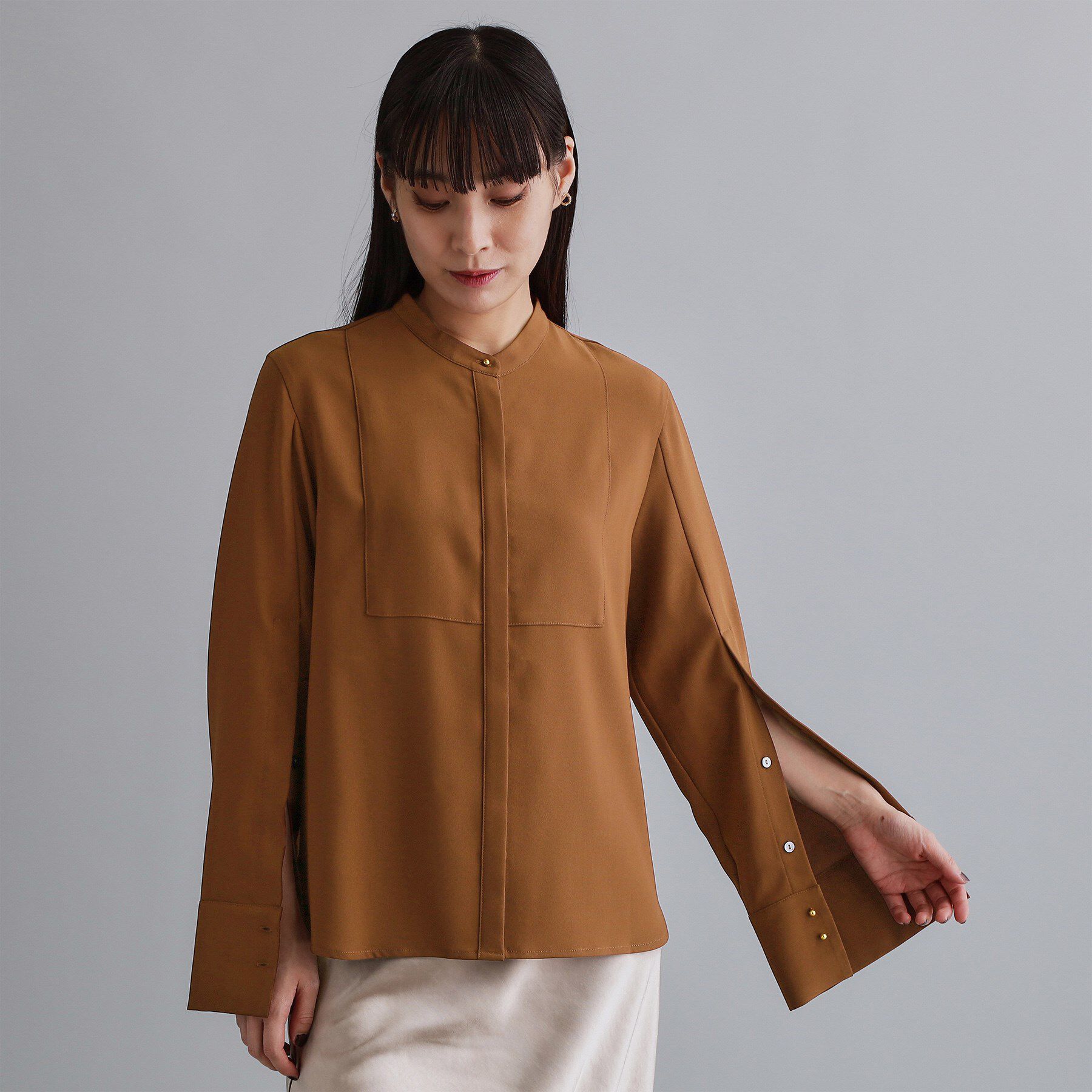 OPAQUE.CLIP「【es】ブザム切替バンドカラーシャツブラウス【洗濯機OK/防シワ/UVケア/接触冷感】」|シャツ・ブラウス|