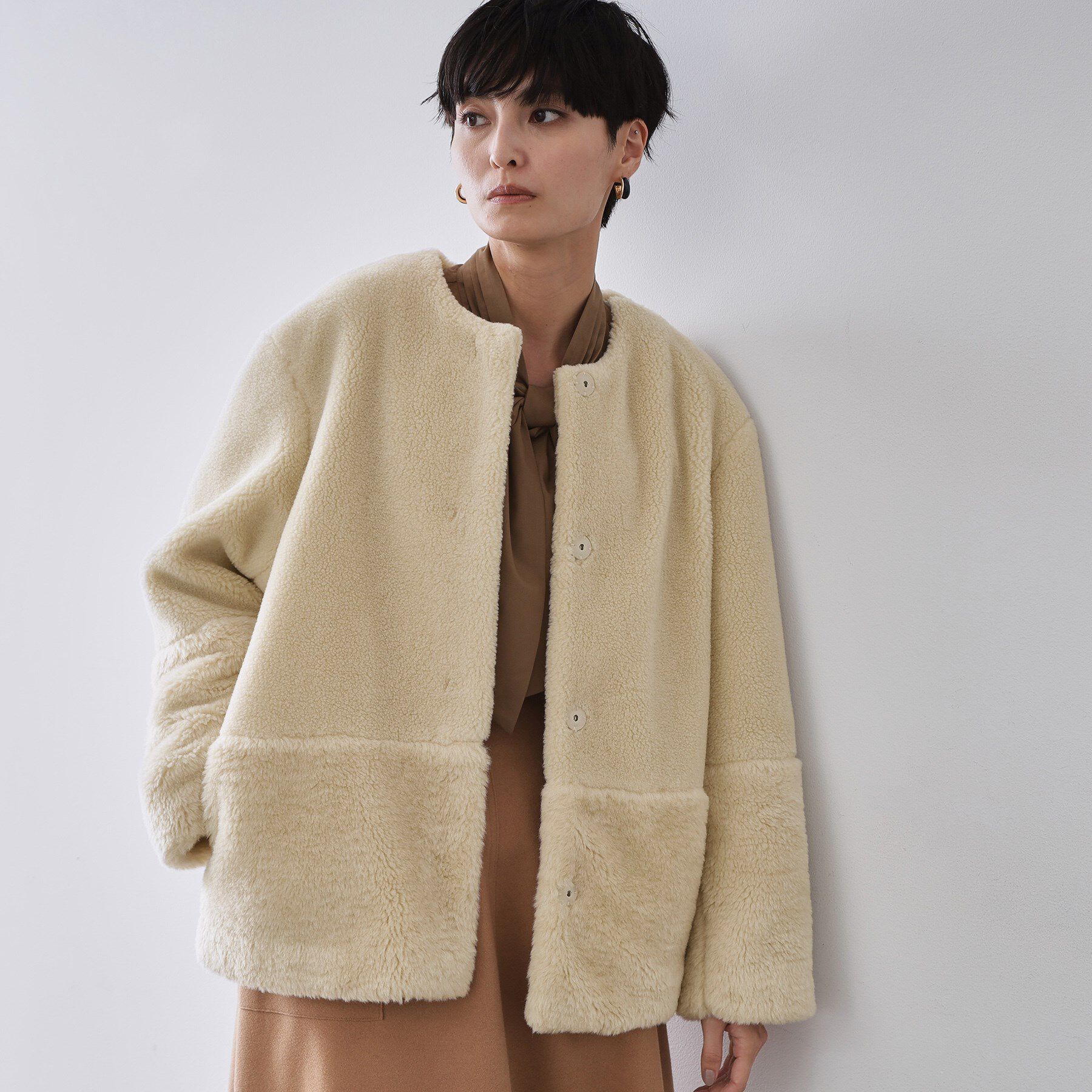 OPAQUE.CLIP「フェイクボア切替ショートコート」|ノーカラーコート|アイボリー(004)