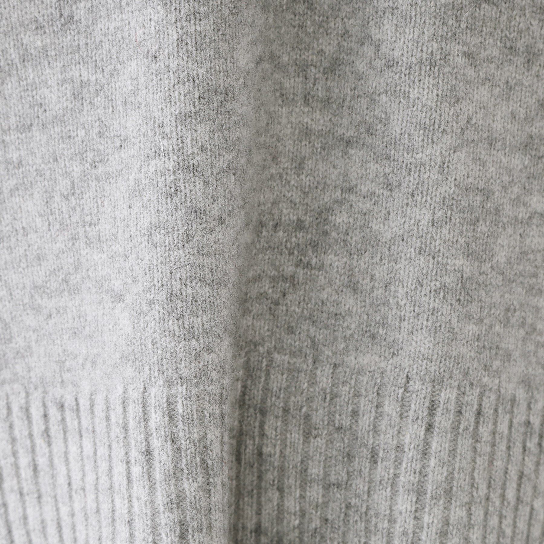 OPAQUE.CLIP「リラクシーVネックミドルゲージニット【洗える】」|ニット・セーター|