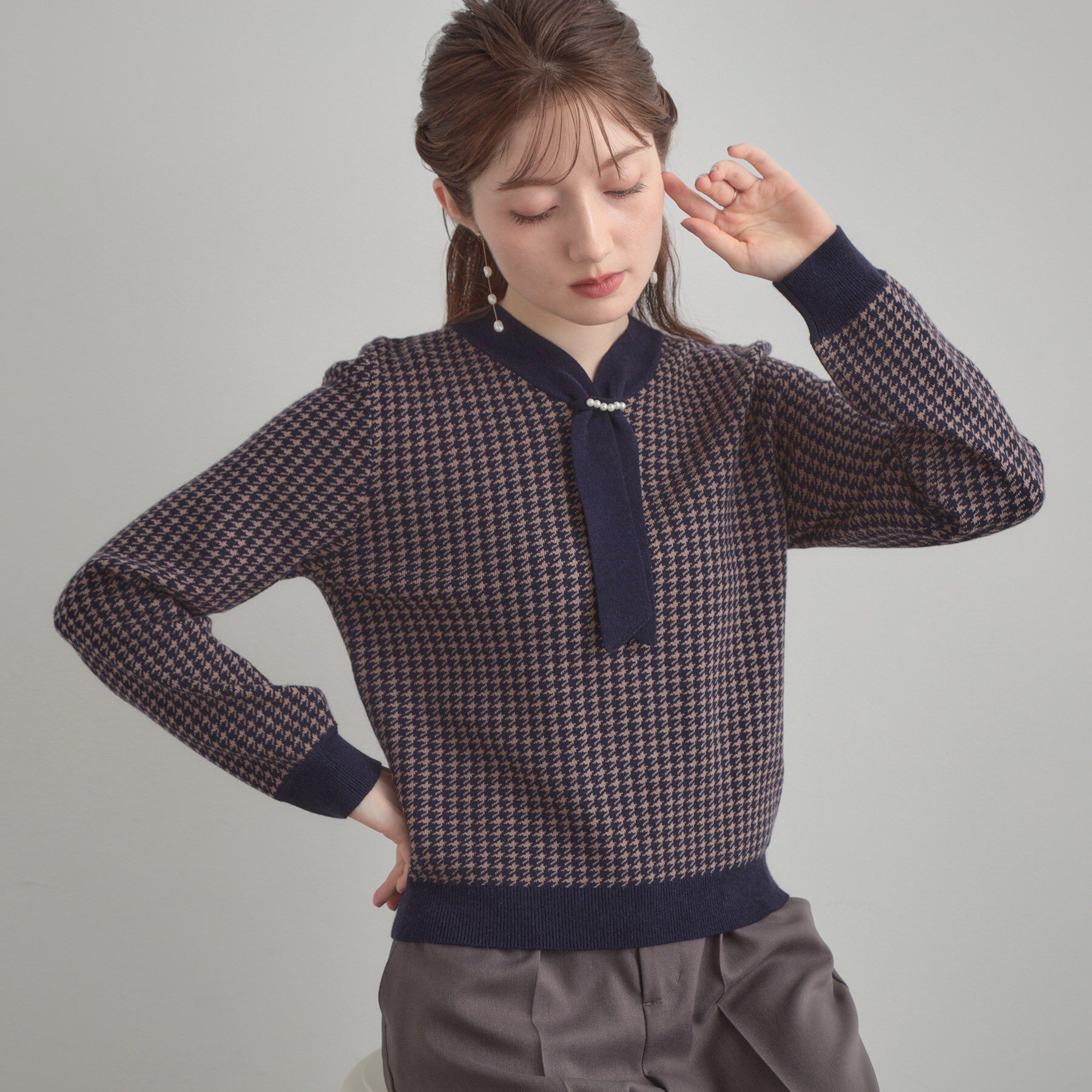 Couture broach「【クラシカル・大人レディ】千鳥ジャカードパール調タイニットトップス」|ニット・セーター|