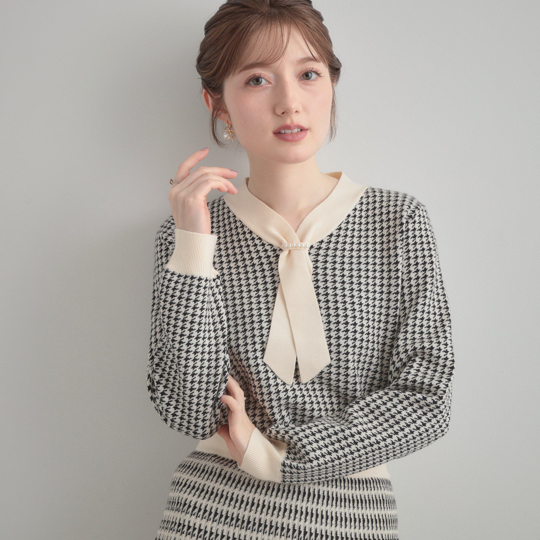 Couture broach「【クラシカル・大人レディ】千鳥ジャカードパール調タイニットトップス」|ニット・セーター|