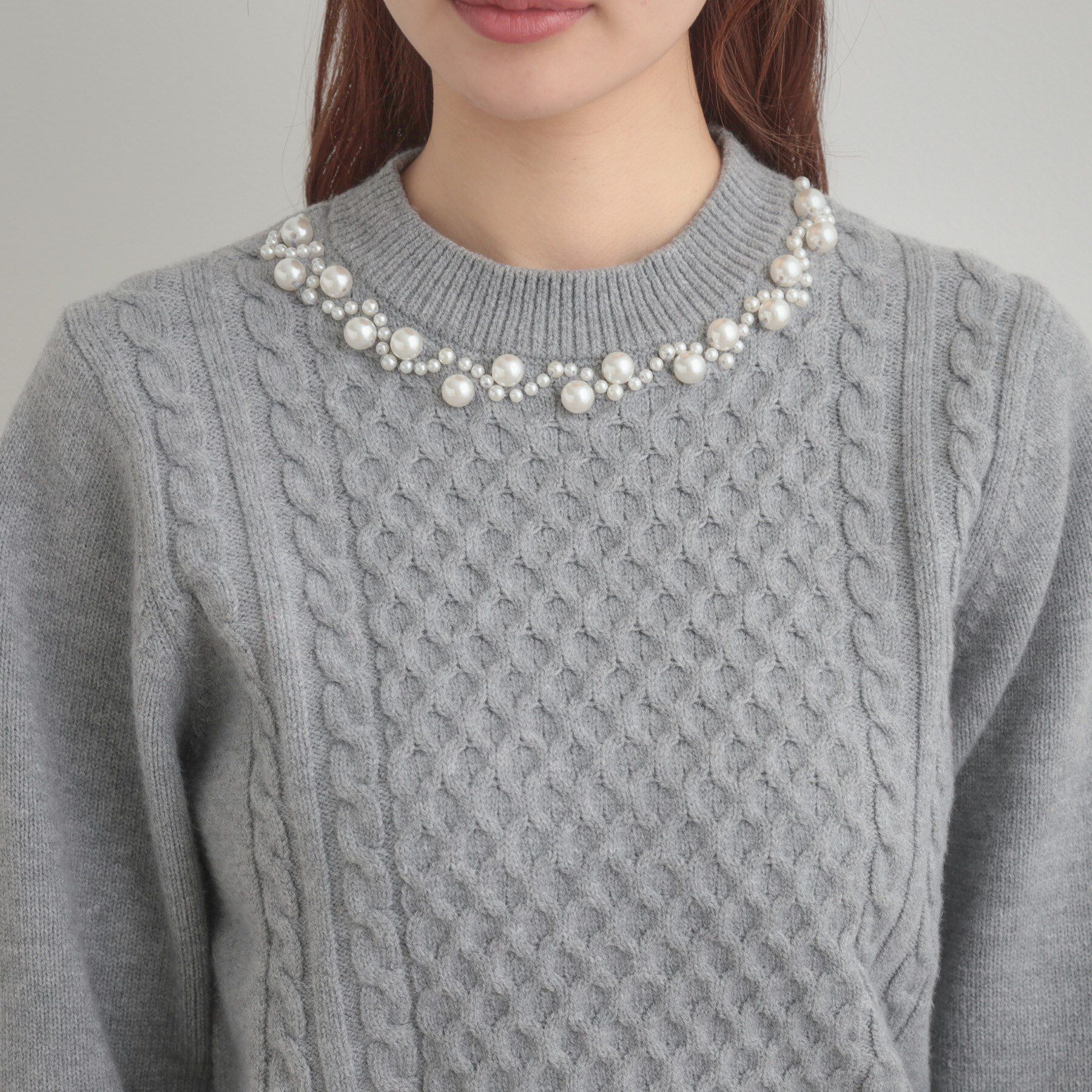 Couture broach「【きれいめ】パール調デザイン アラン柄ニット」|ニット・セーター|