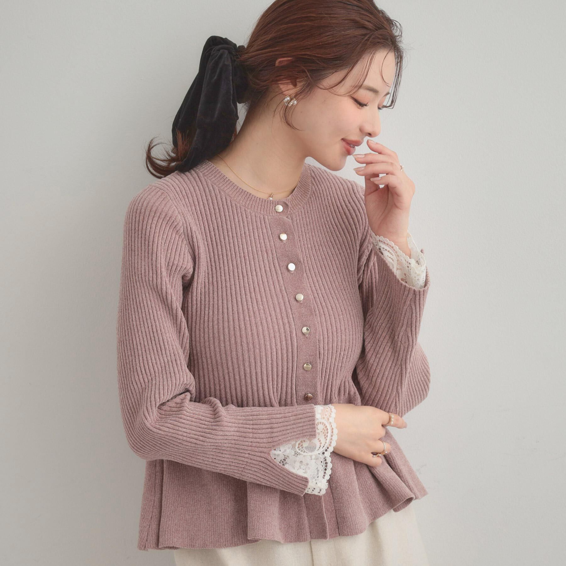 Couture broach「【袖口レース・着映え】短毛モールペプラム カーデ」|カーディガン|