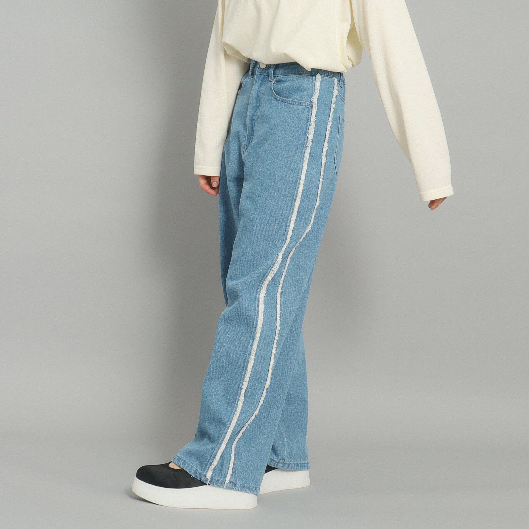 PINK-latte「サイドフリンジデニムパンツ」|その他|ブルー(491)