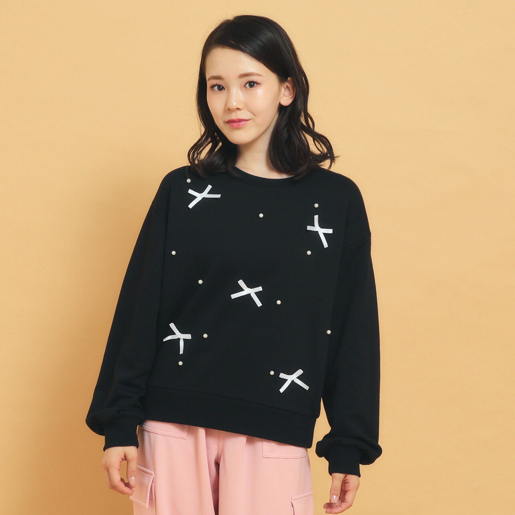 PINK-latte「毎日着たい！リボンパール裏毛」|Tシャツ・カットソー|ブラック(019)