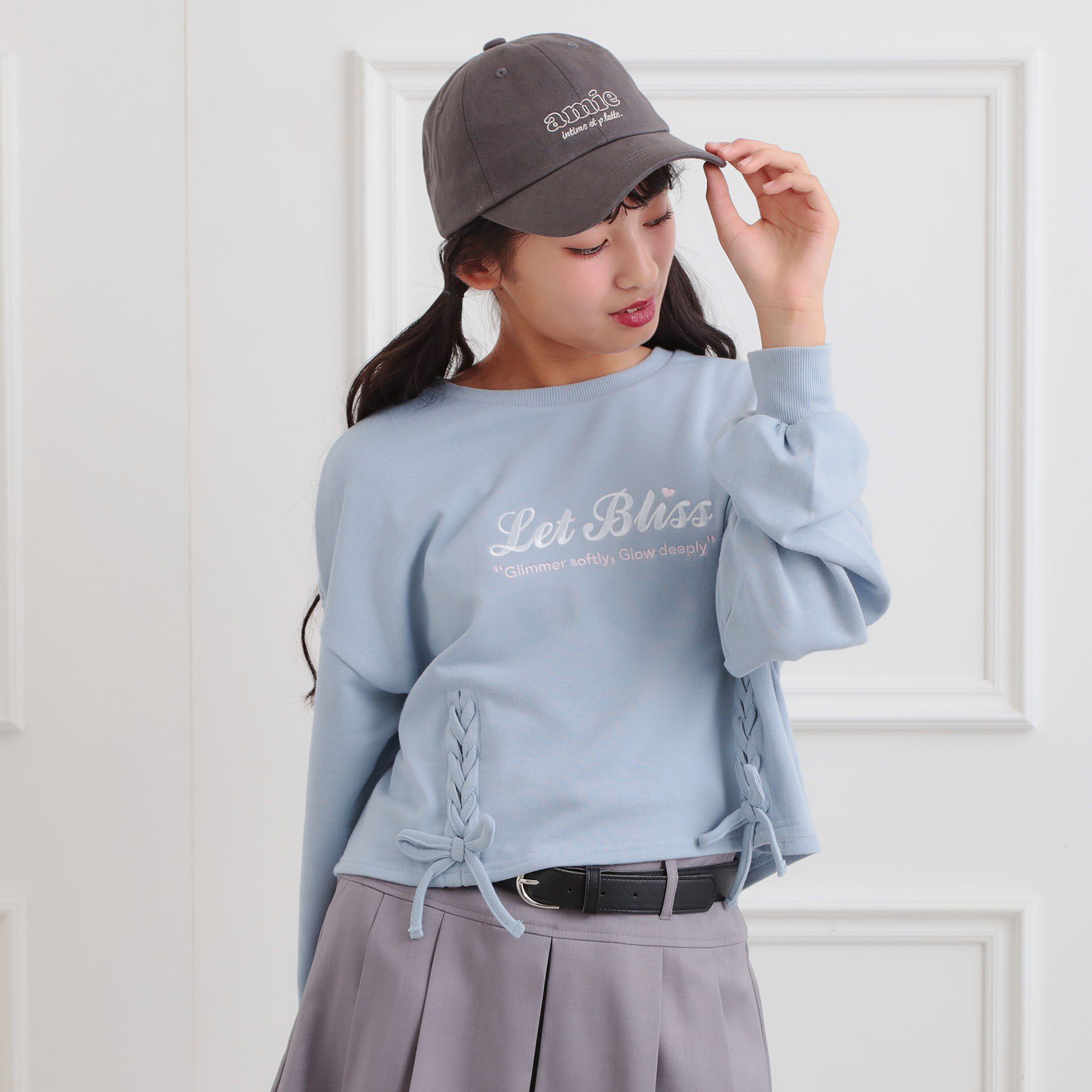 PINK-latte「レースアップ刺繍裏毛プルオーバー」|その他|