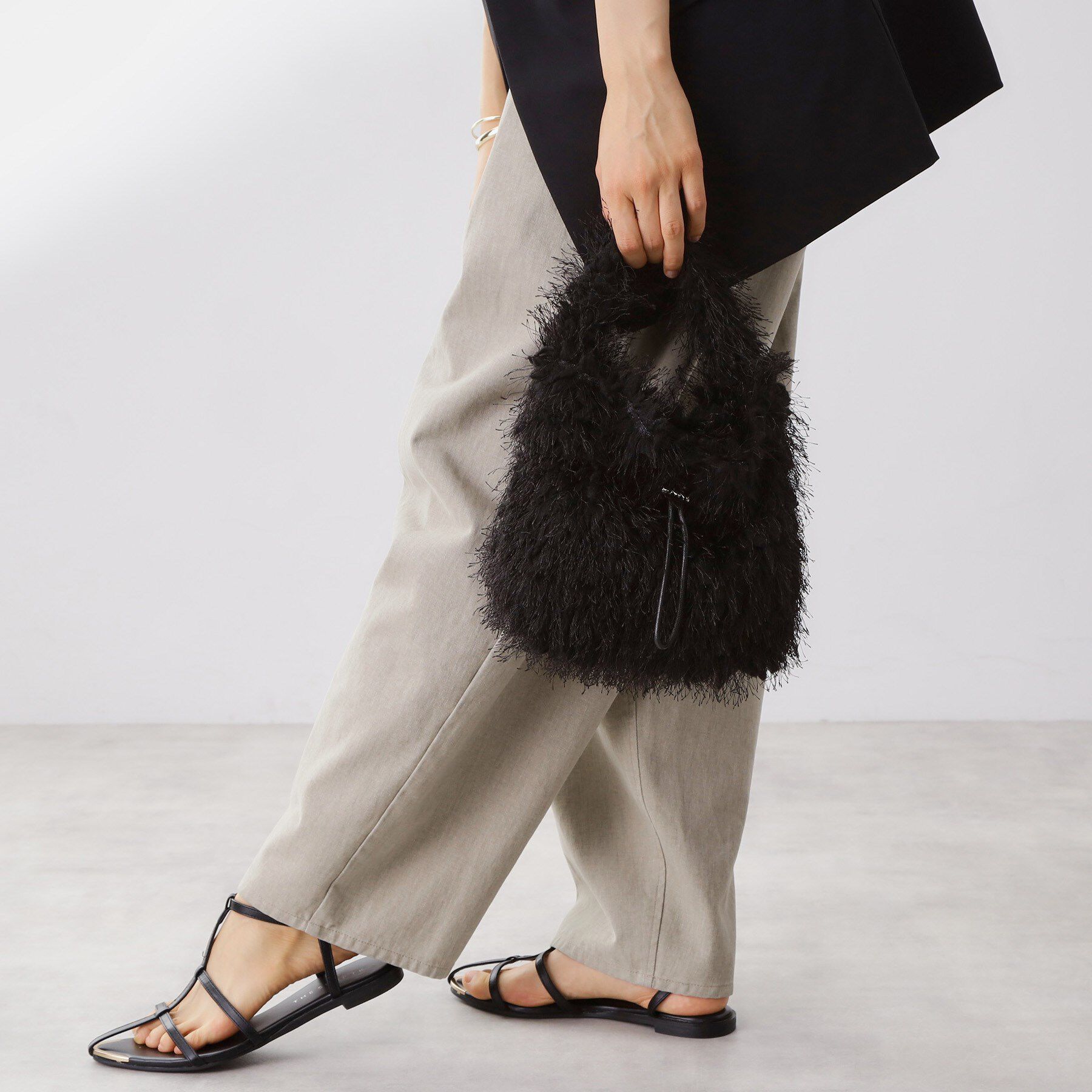 THE SHOP TK「フリンジボア巾着バッグ」|ショルダー・メッセンジャー|ブラック(019)