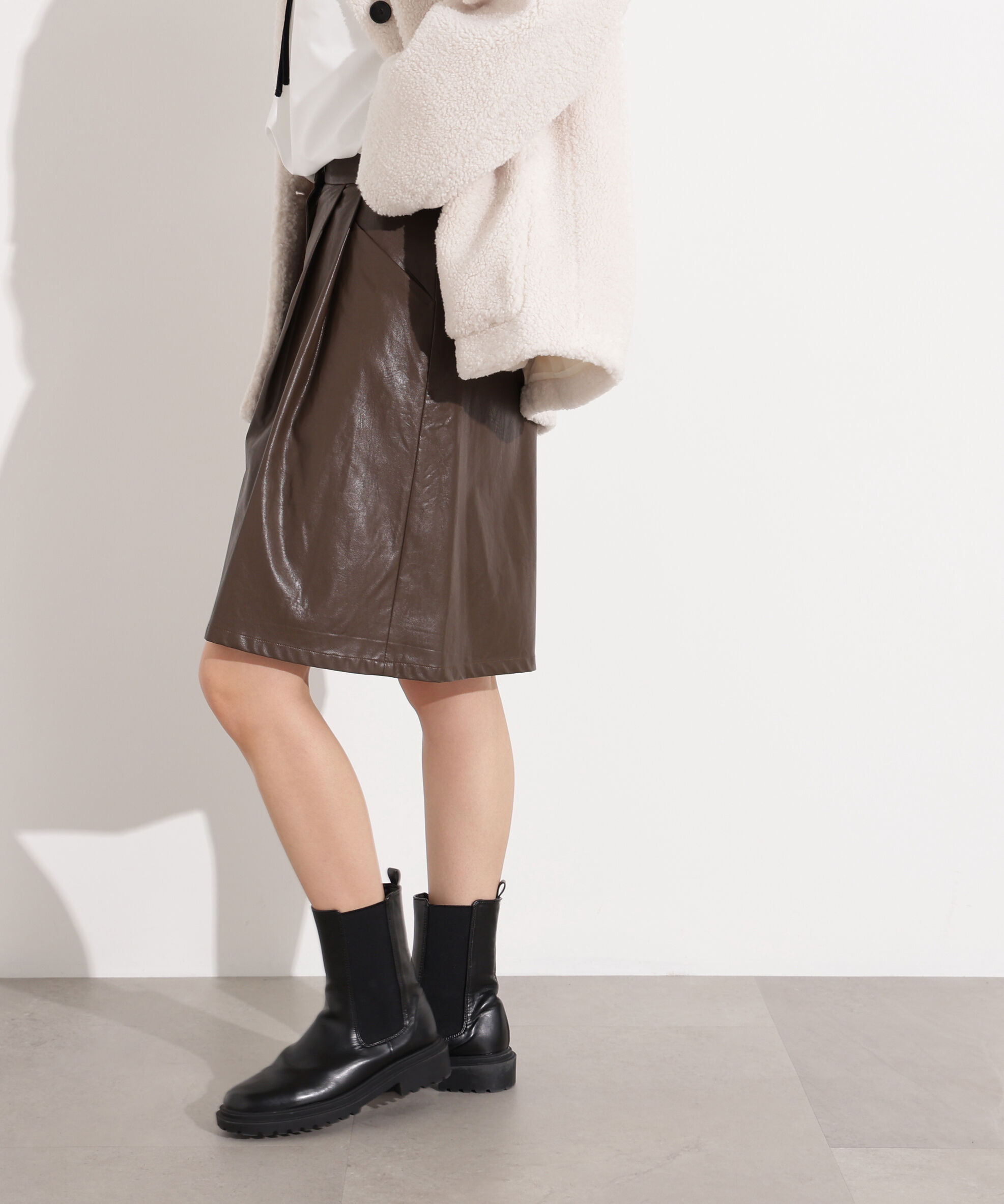  「フェイクレザーハーフパンツ」|その他|