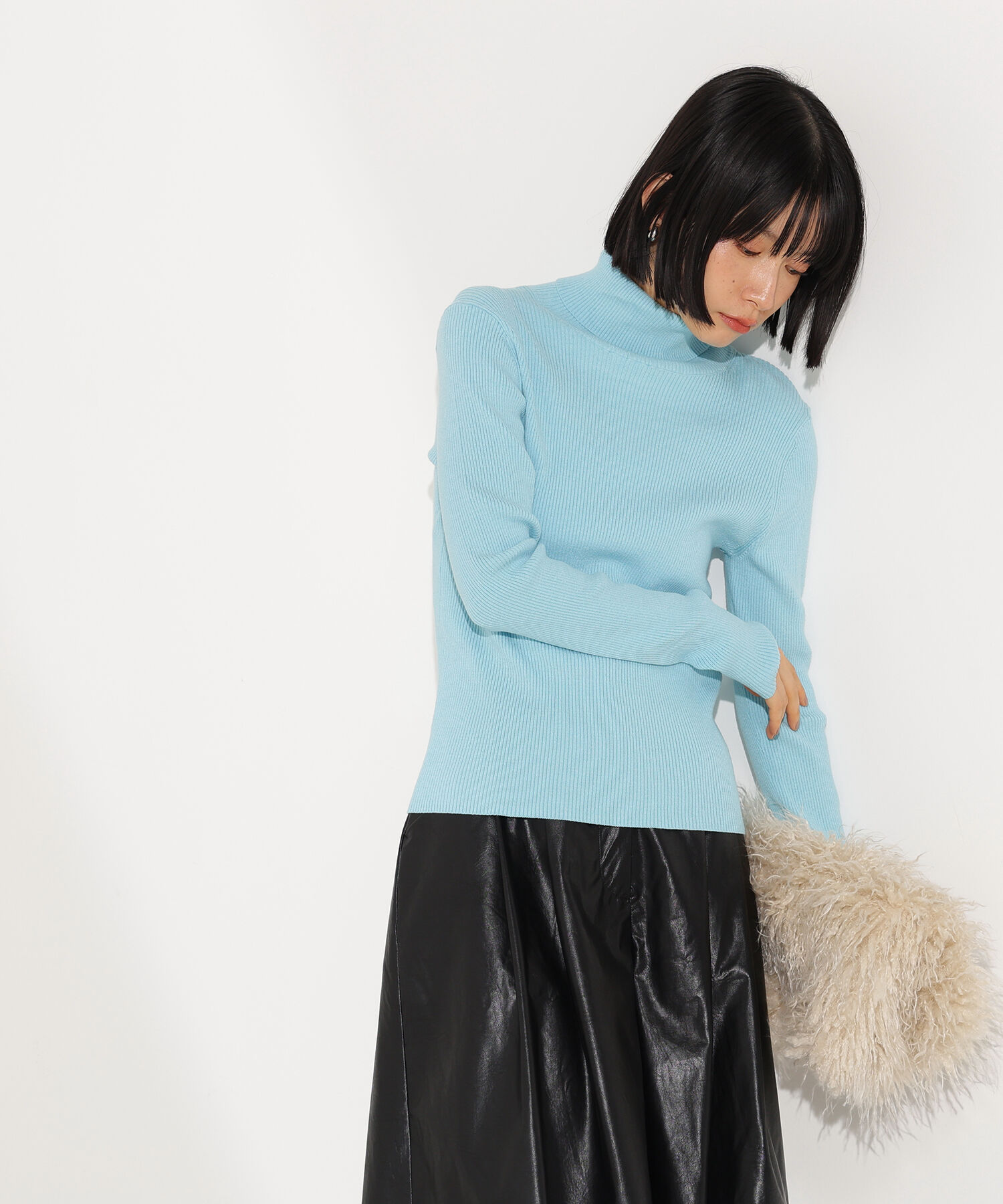  「ベーシックタートルネックニット」|ニット・セーター|