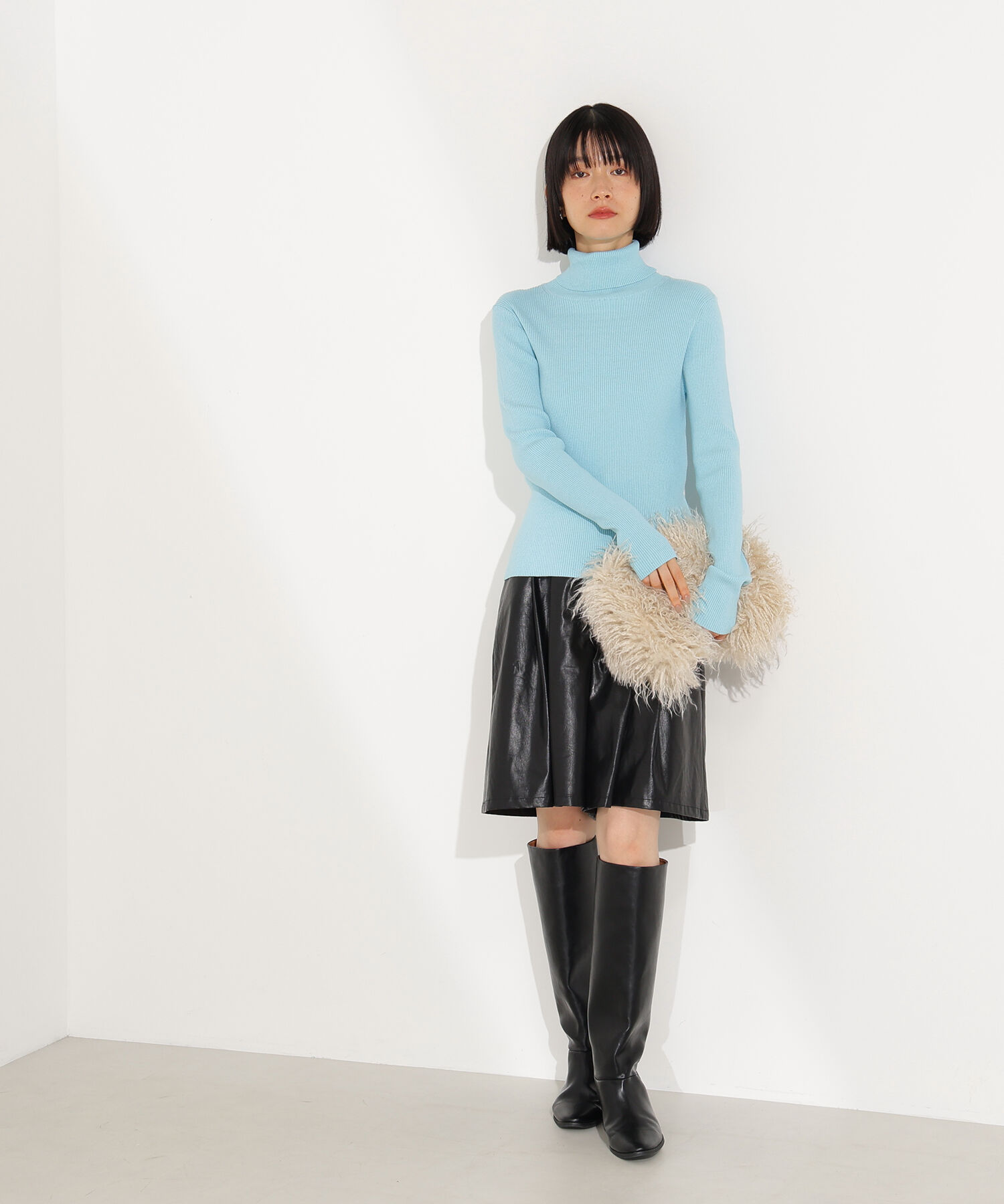  「ベーシックタートルネックニット」|ニット・セーター|