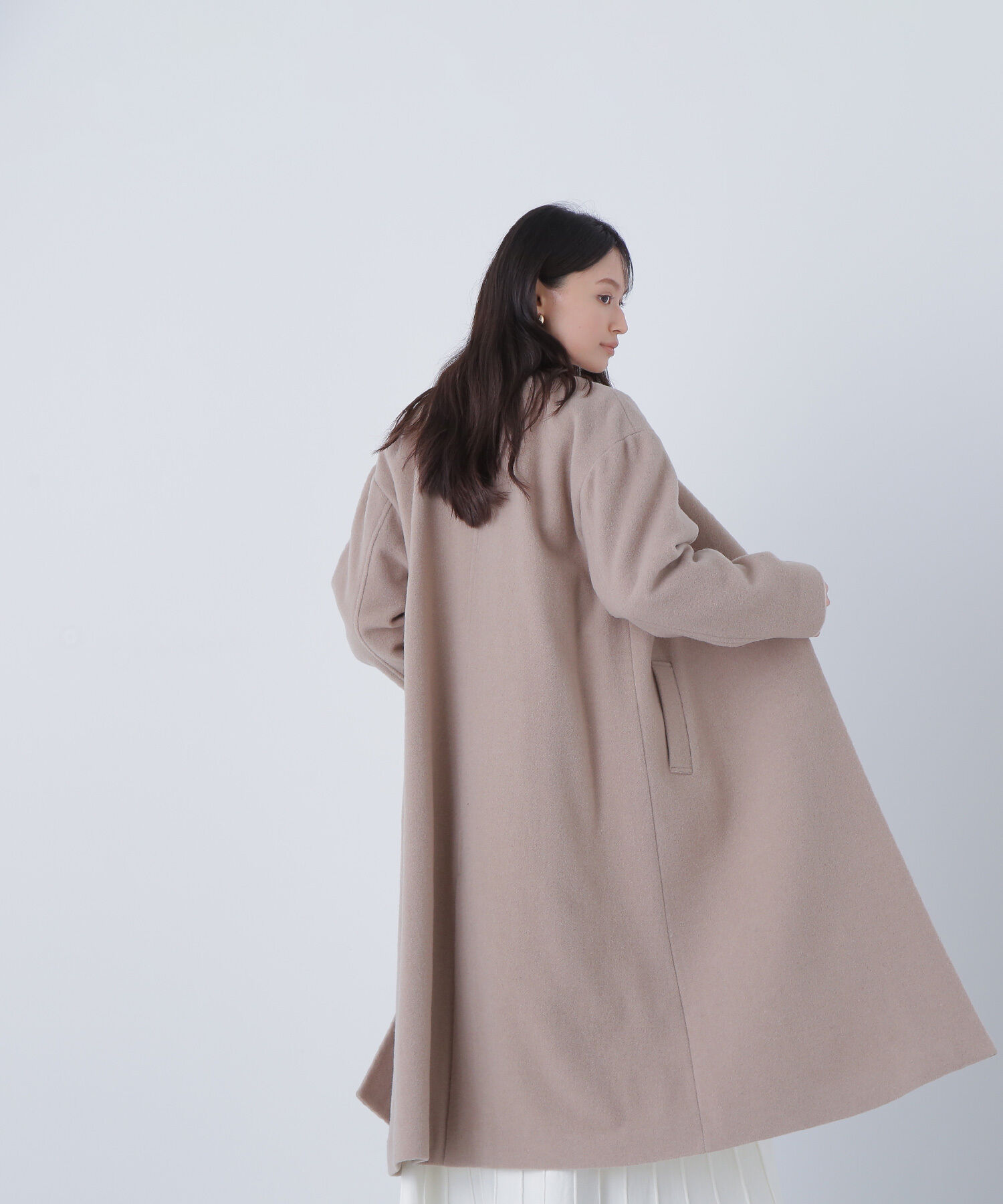  「フォルムノーカラーロングコート」|その他|