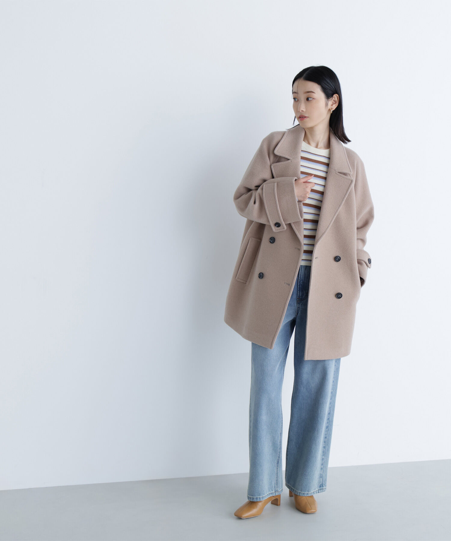  「ダブルブレストフォルムミドルコート」|ブルゾン・スタジャン|