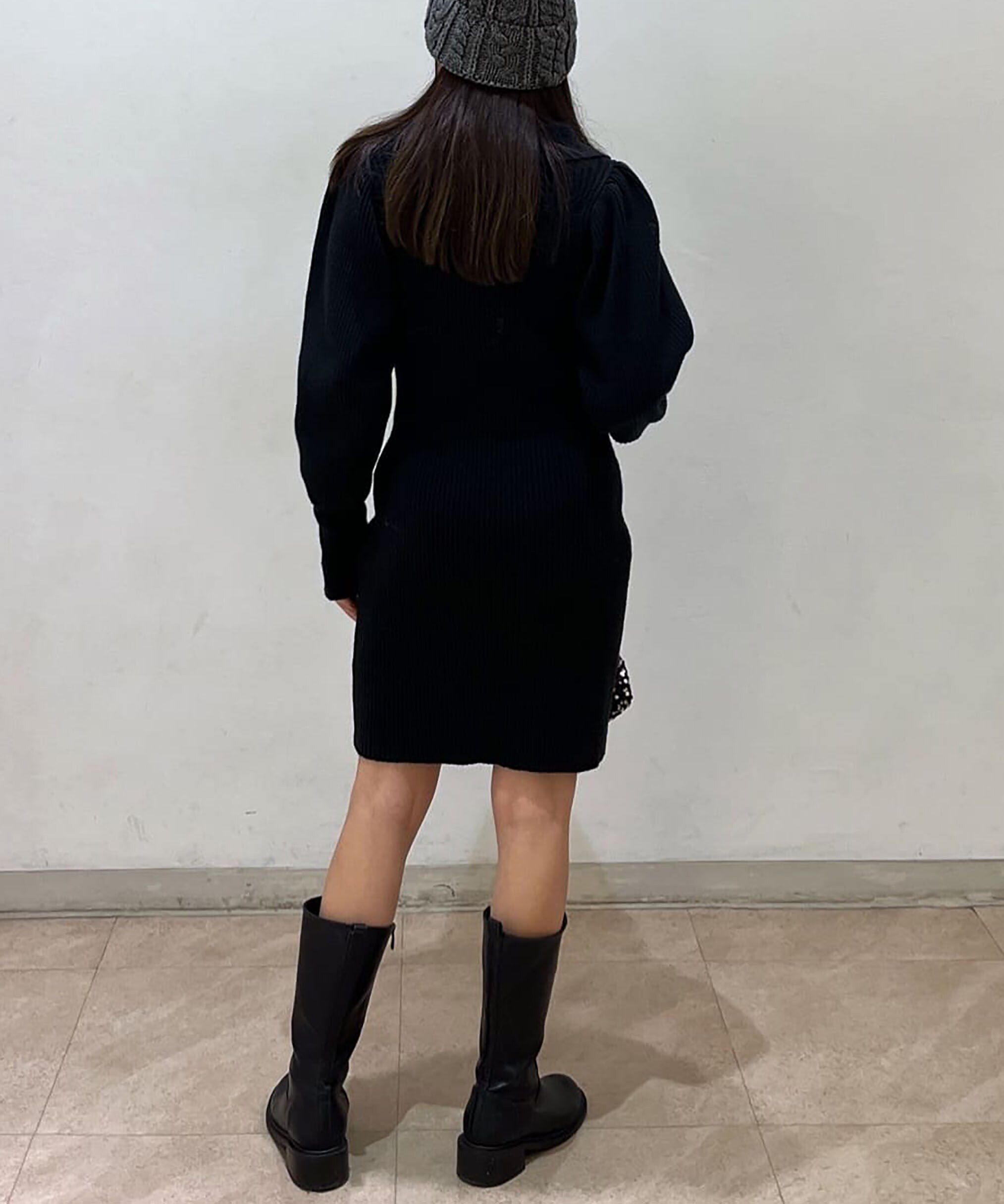  「パフスリーブスキッパー襟ニットミニワンピース」|ワンピース|