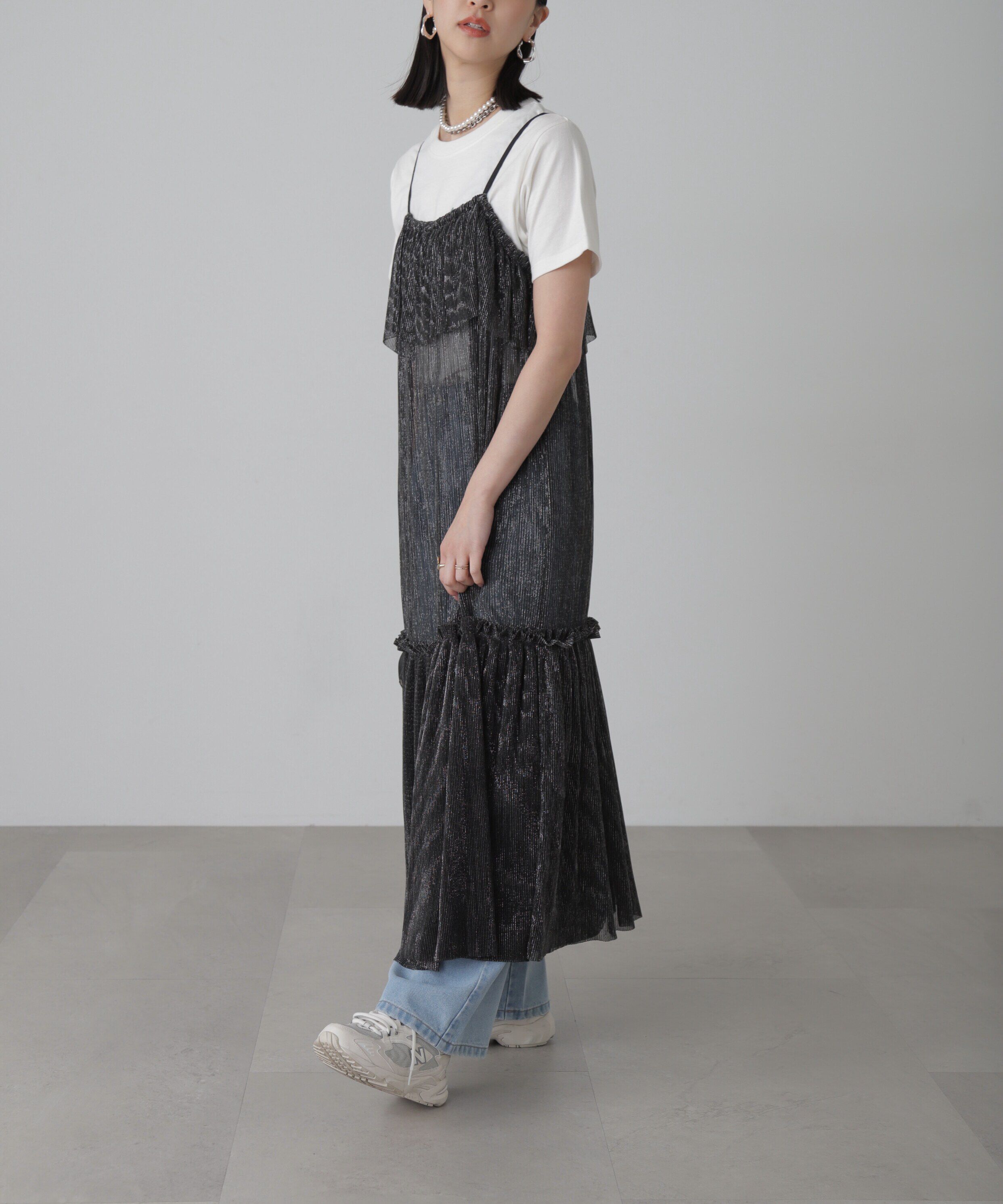  「［ブルーカラーWEB限定］ラメプリーツシアーキャミソールワンピース」|ワンピース|