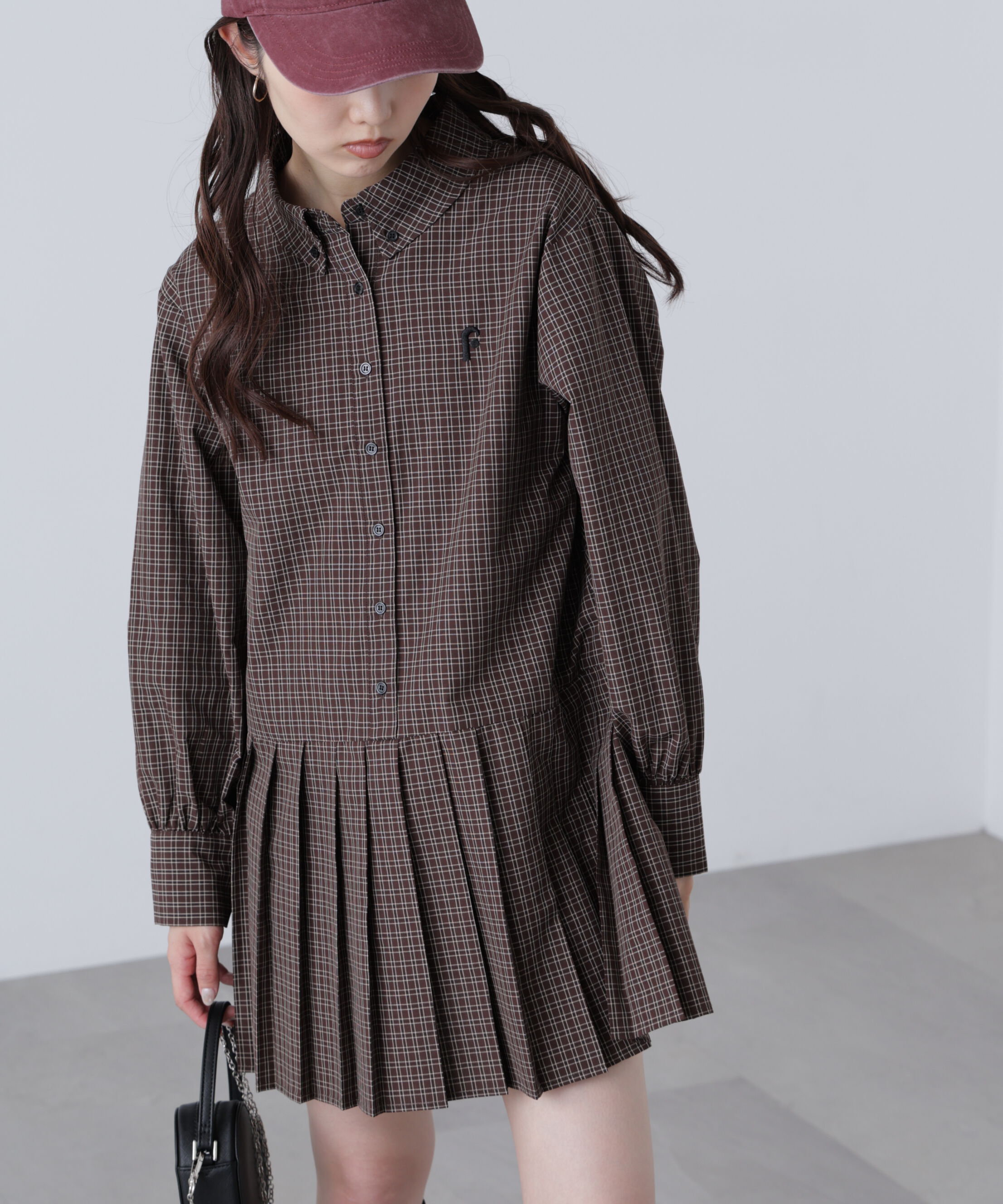  「プリーツシャツロングスリーブミニワンピース」|ワンピース|ブラウンチェ 1