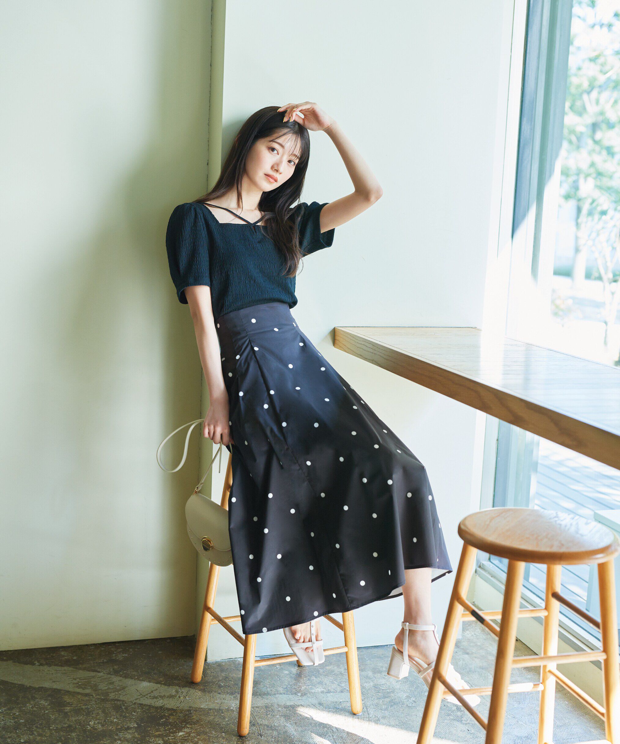 PROPORTION BODY DRESSING「｜美人百花5月号掲載 タイアップ休井美郷さん着用商品｜タフタスカート」|スカート|ブラック&times;エク