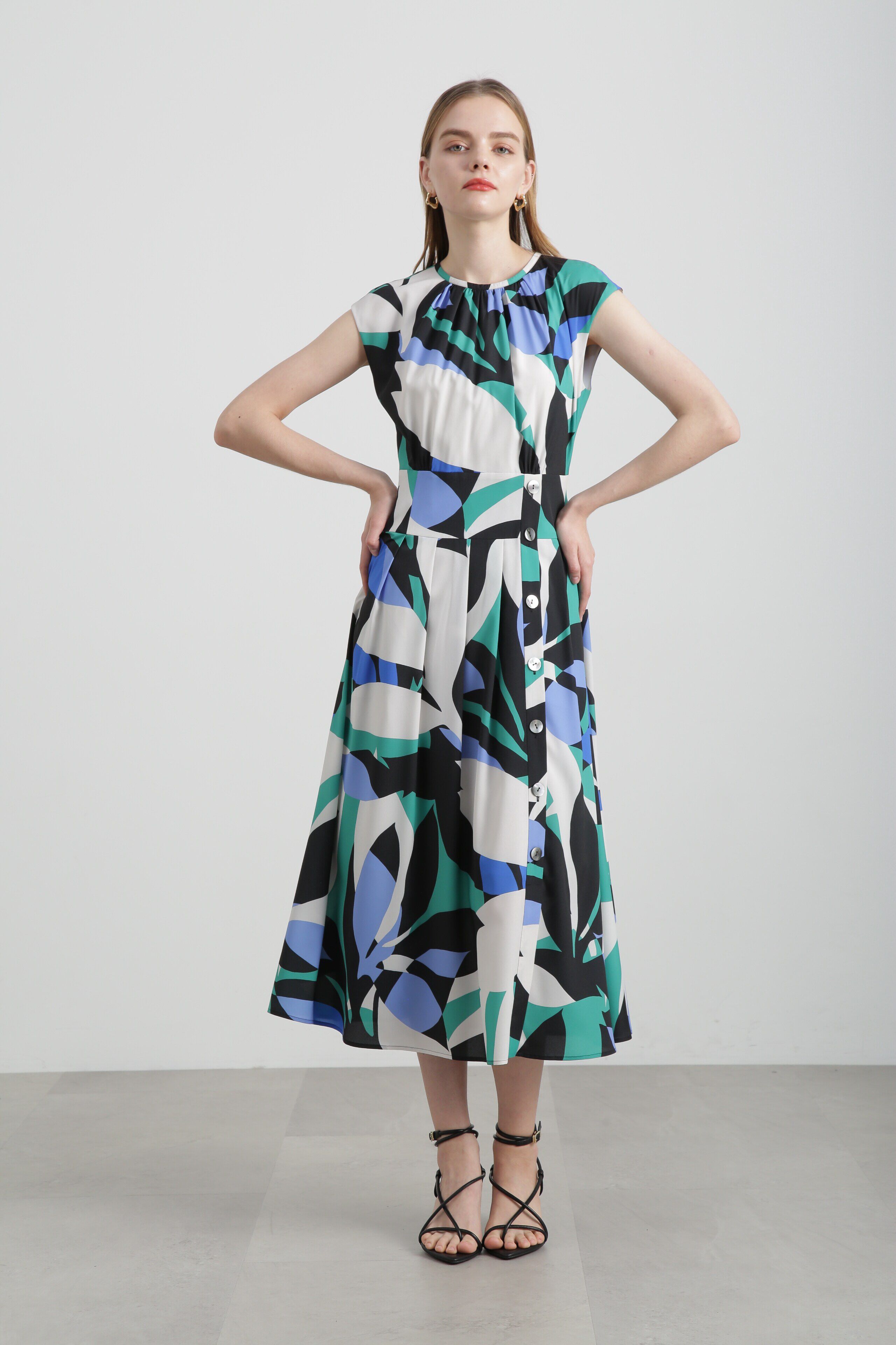  「◆リーフプリントワンピース」|ワンピース|