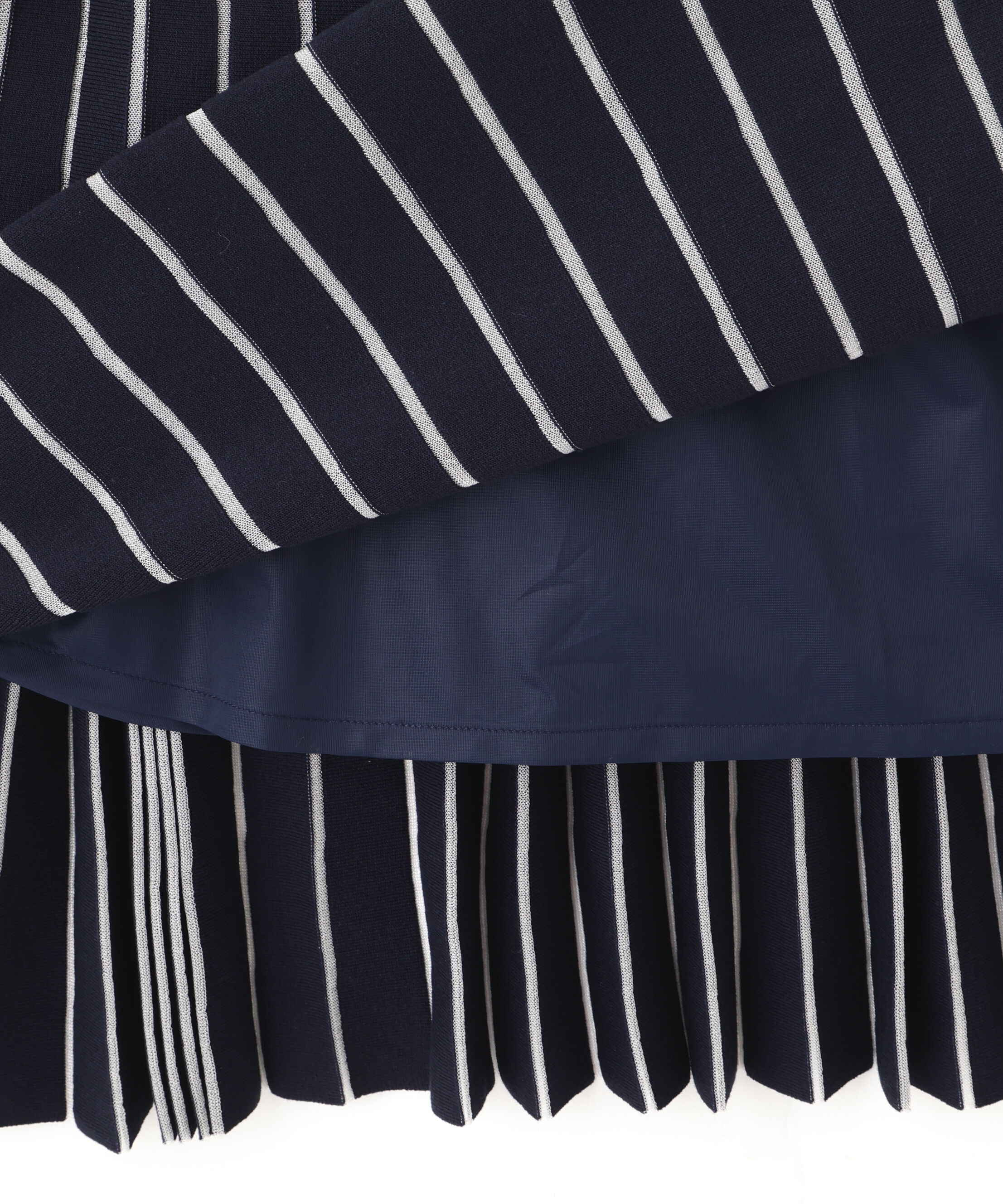  「プリーツコンビニットワンピース」|ワンピース|