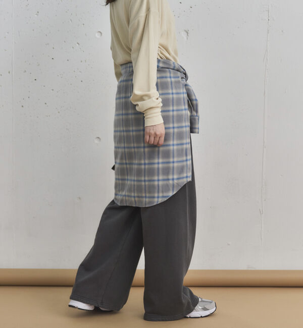 Doux archives「ピグメントセンターシームワイドパンツ」|チノ|