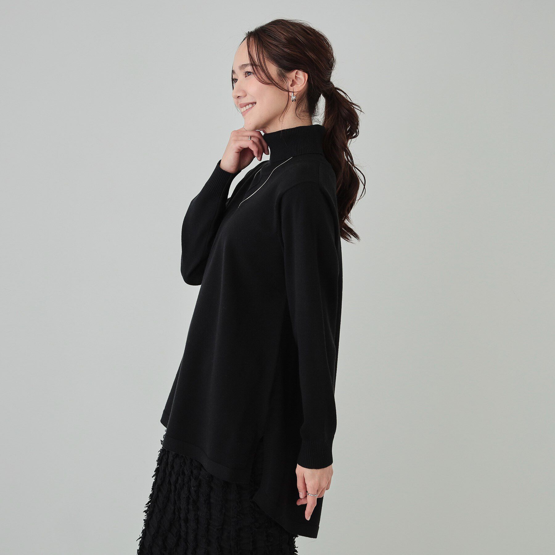 SHOO･LA･RUE「【洗える/S-LL/体型カバー】もちもちっとしたタッチが心地よい タートルチュニックニット」|チュニック|