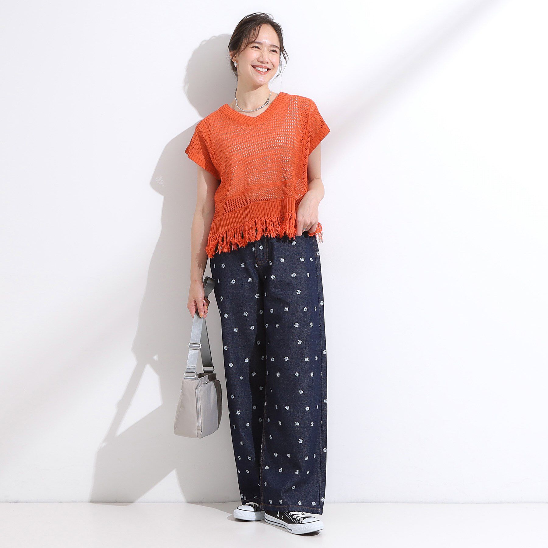 SHOO･LA･RUE「【S-LL】裾フリンジマクラメVネックニット」|ニット・セーター|